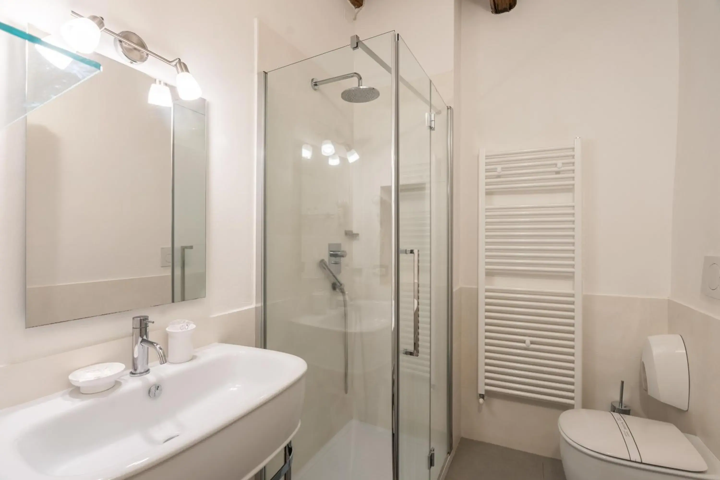 Bathroom in Hotel Della Fortezza