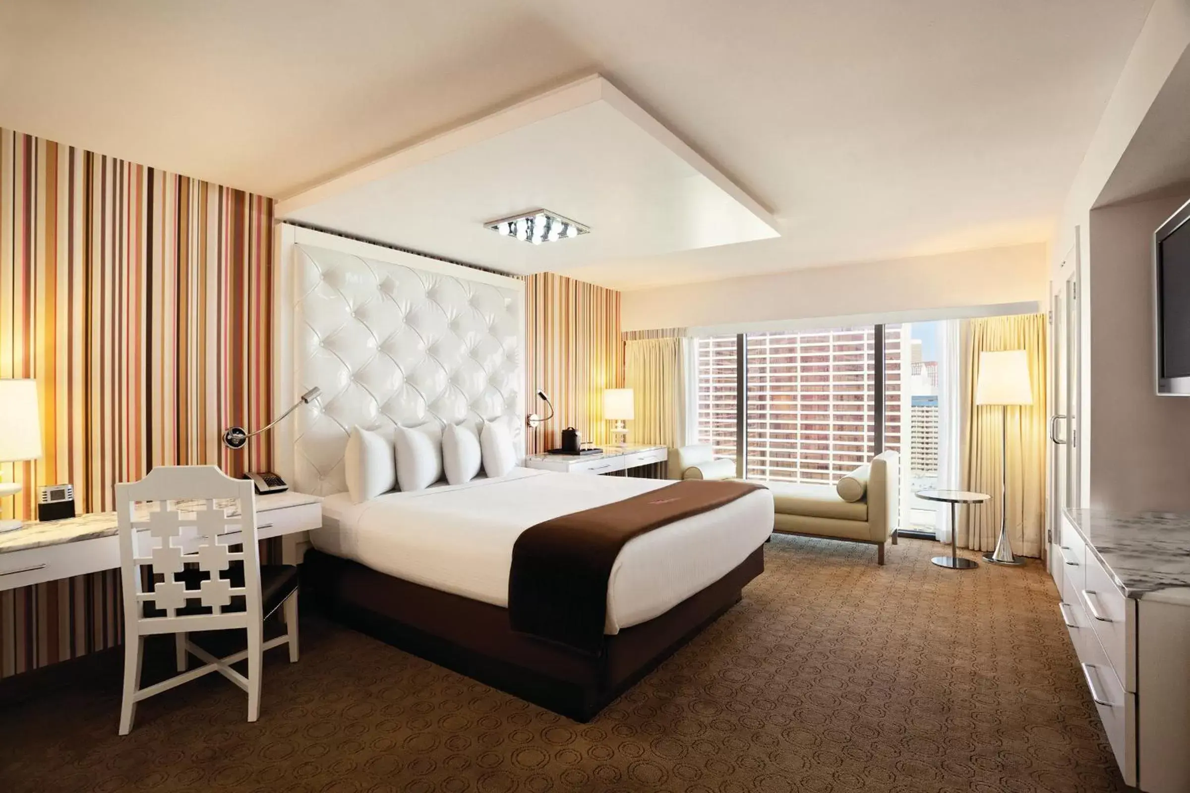 Bedroom, Bed in Flamingo Las Vegas Hotel & Casino