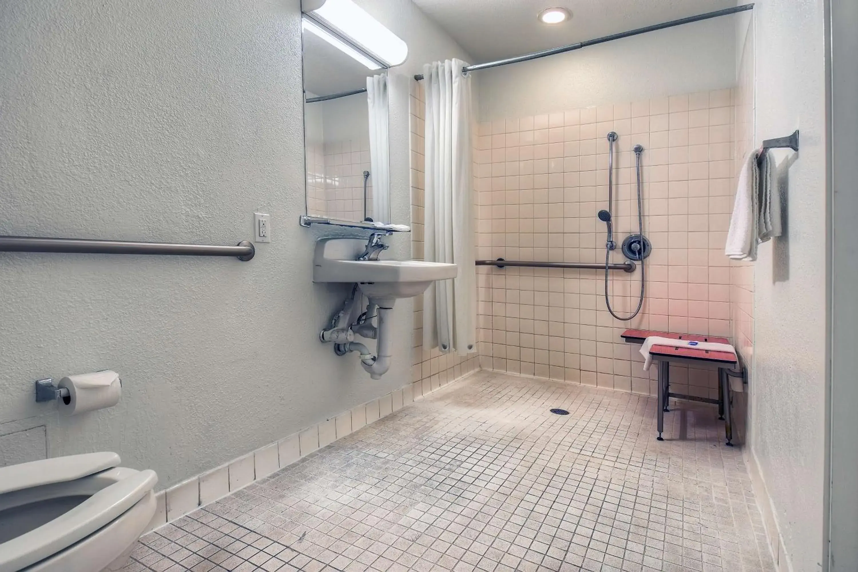 Bathroom in Motel 6-Chino, CA - Los Angeles Area