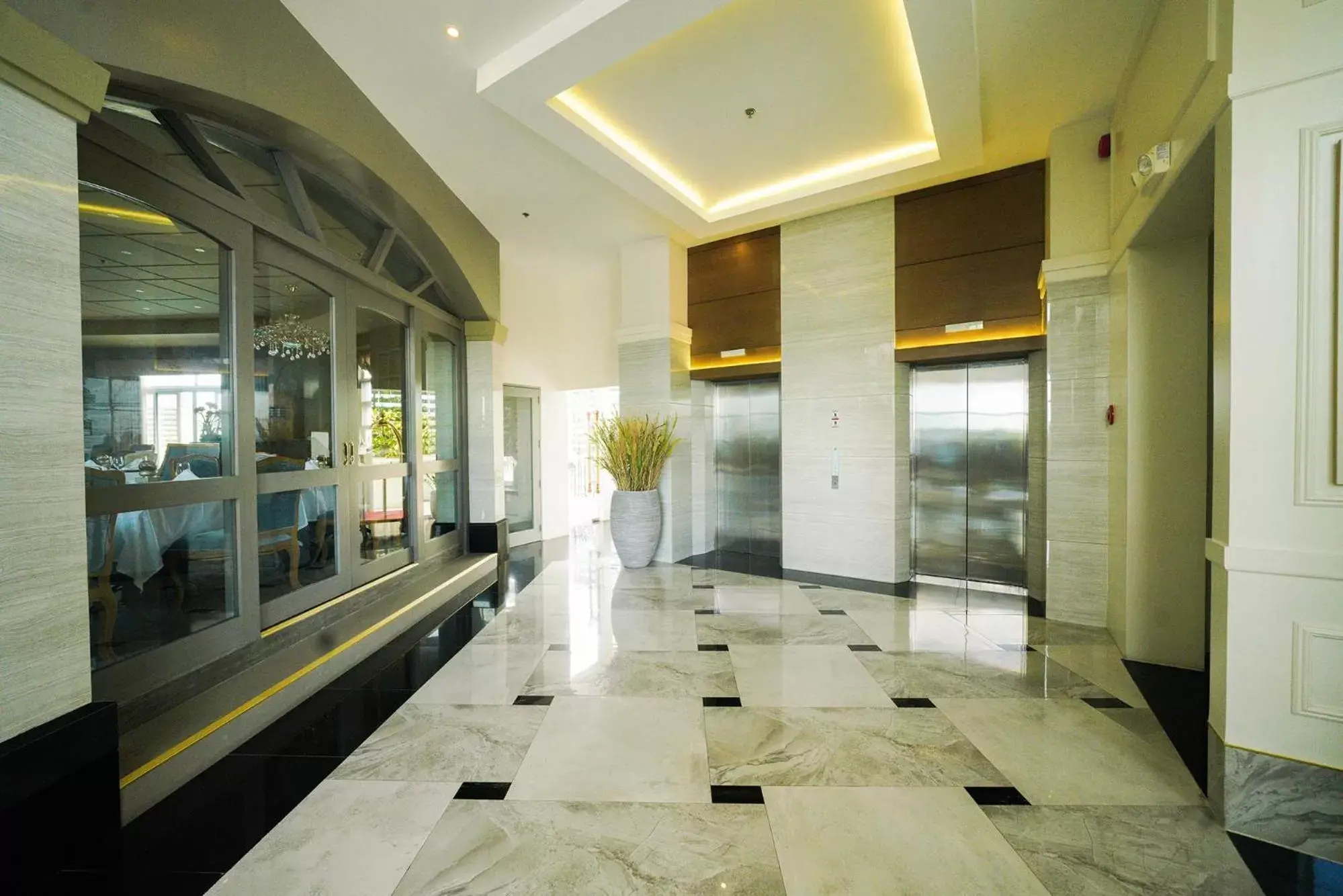 Lobby or reception in Hotel Carlito Tagaytay