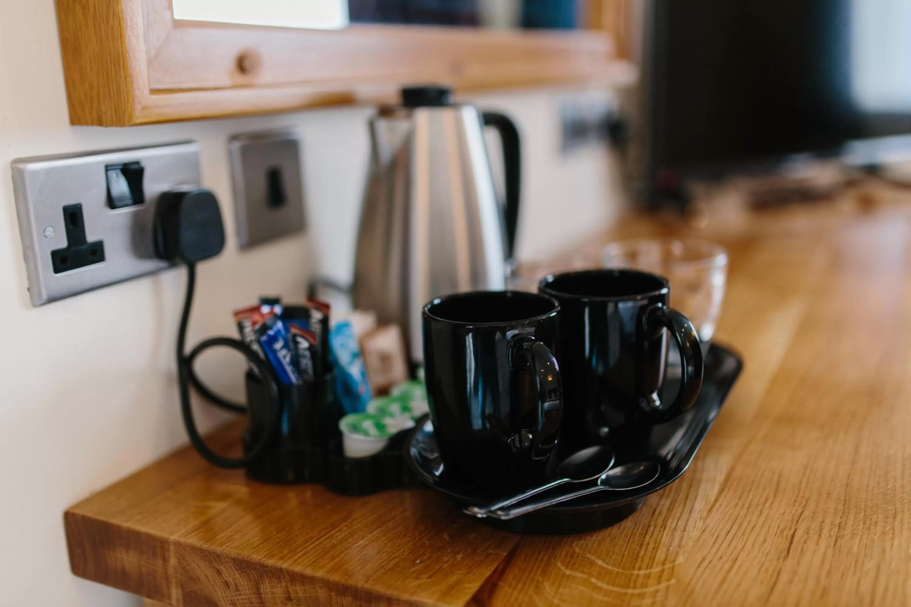 Coffee/tea facilities in Charnock Farm Motel