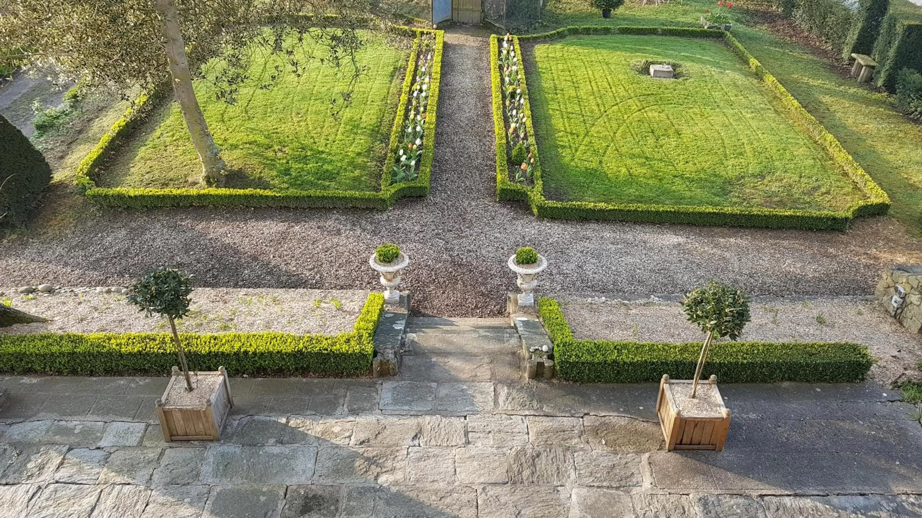 Garden view in Le Manoir de la Bigotière