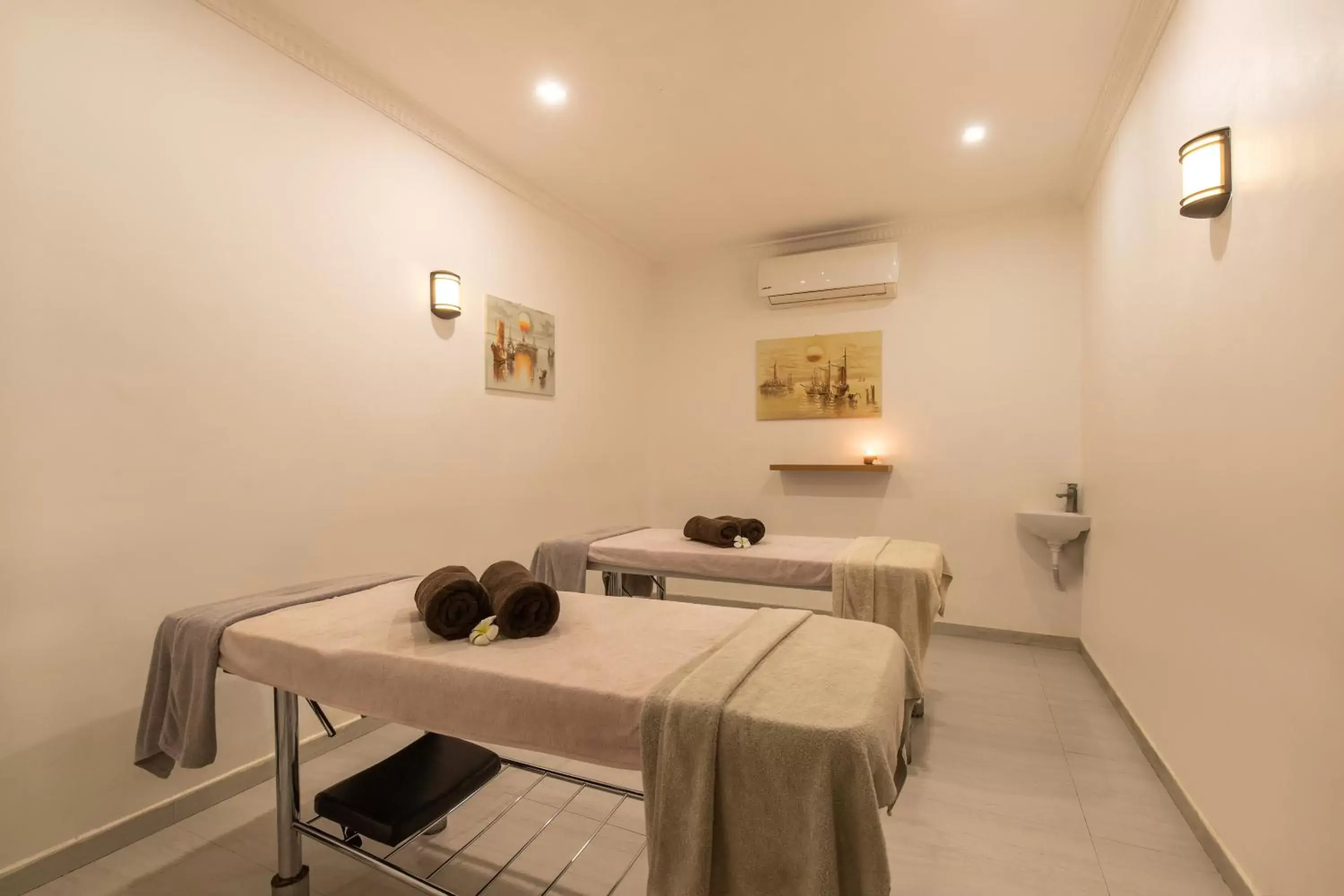 Spa and wellness centre/facilities in Kiwengwa Beach Resort Spa and wellness centre/facilities in Kiwengwa Beach Resort