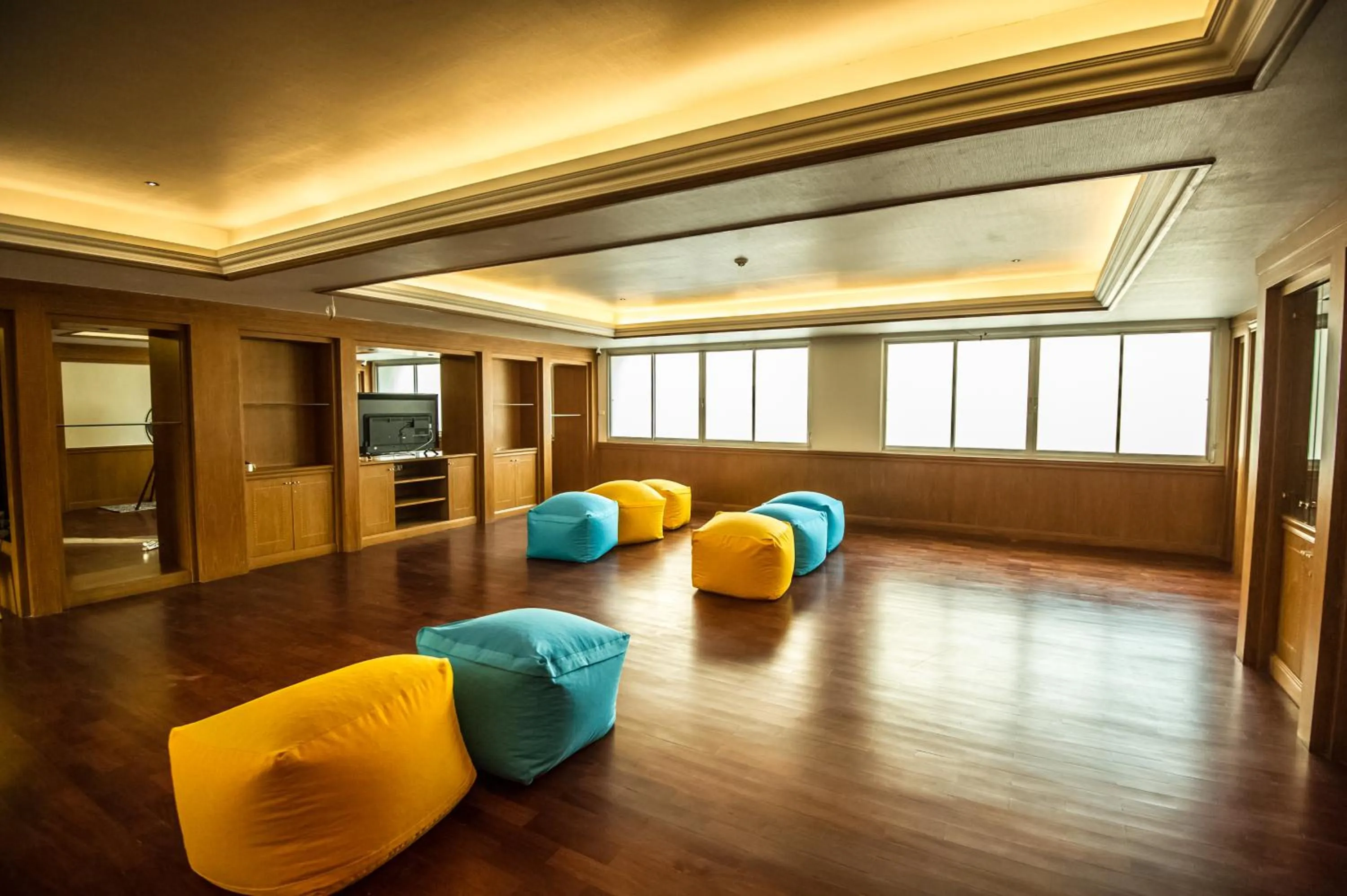 Living room in Glur Central Pratunam