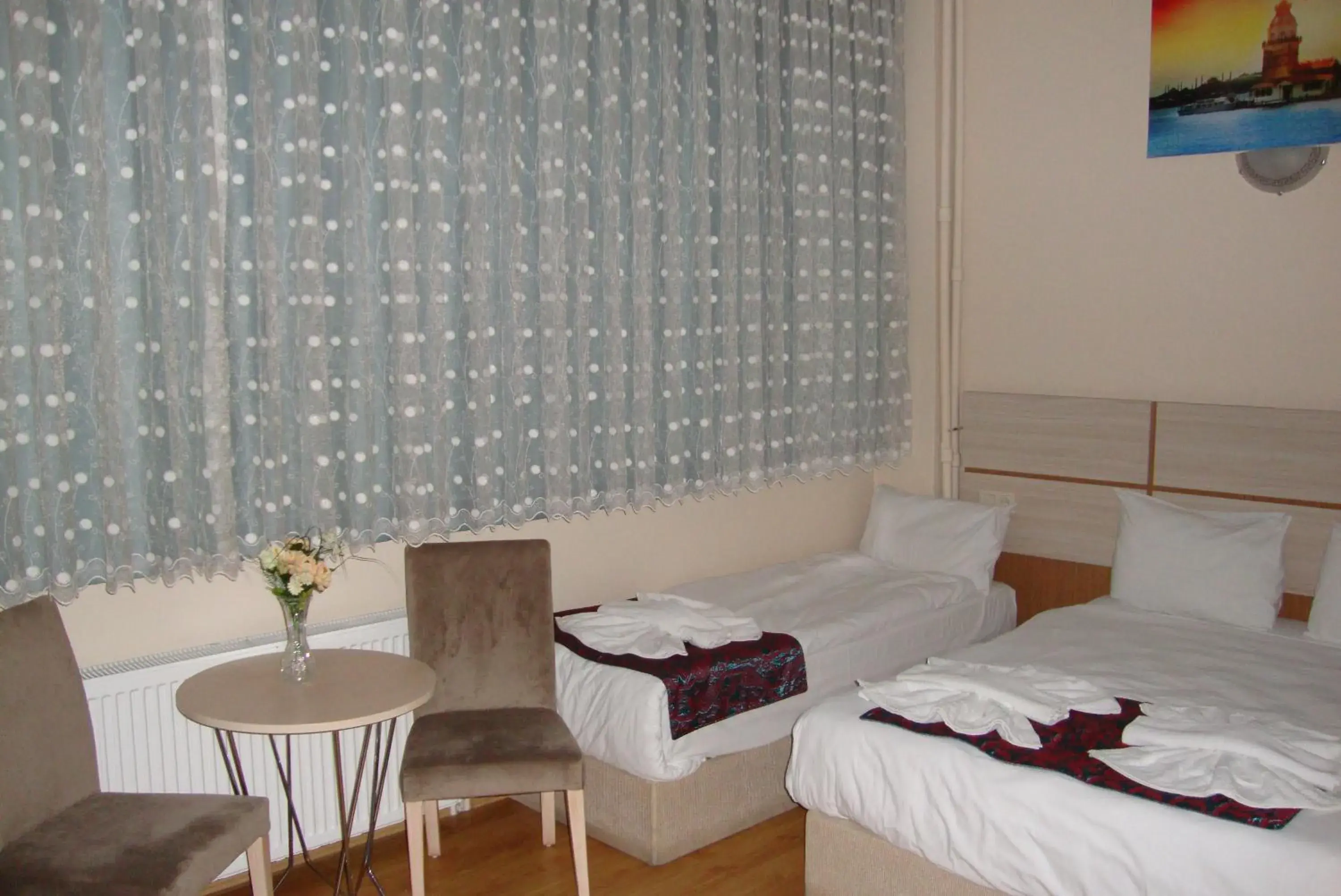 Photo of the whole room, Bed in Royal Suites Besiktas
