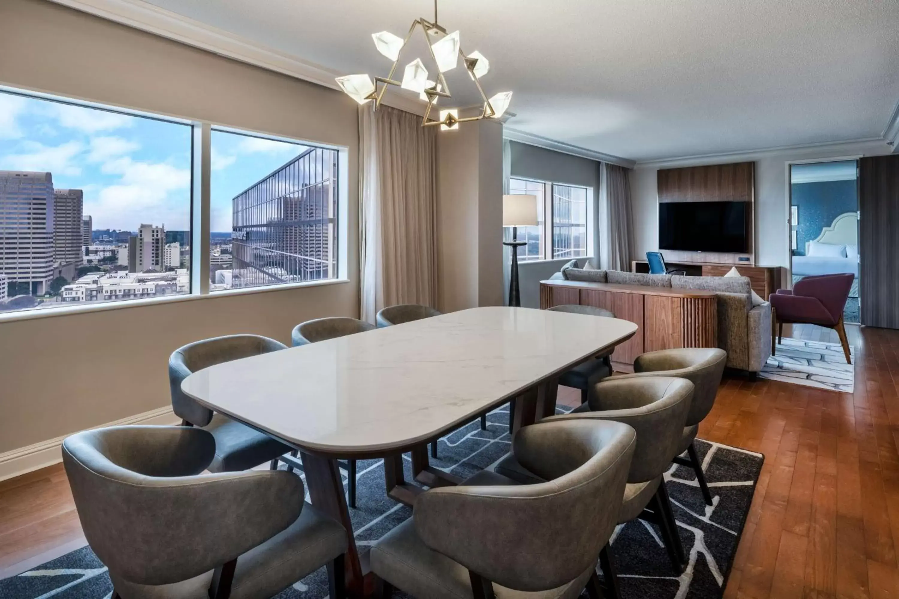 Living room in Hilton Dallas Lincoln Centre