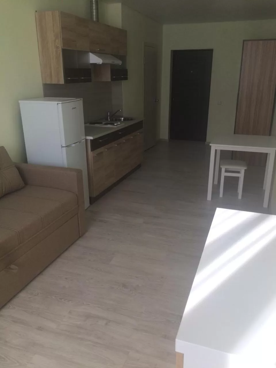 Kitchen/Kitchenette in Mega city