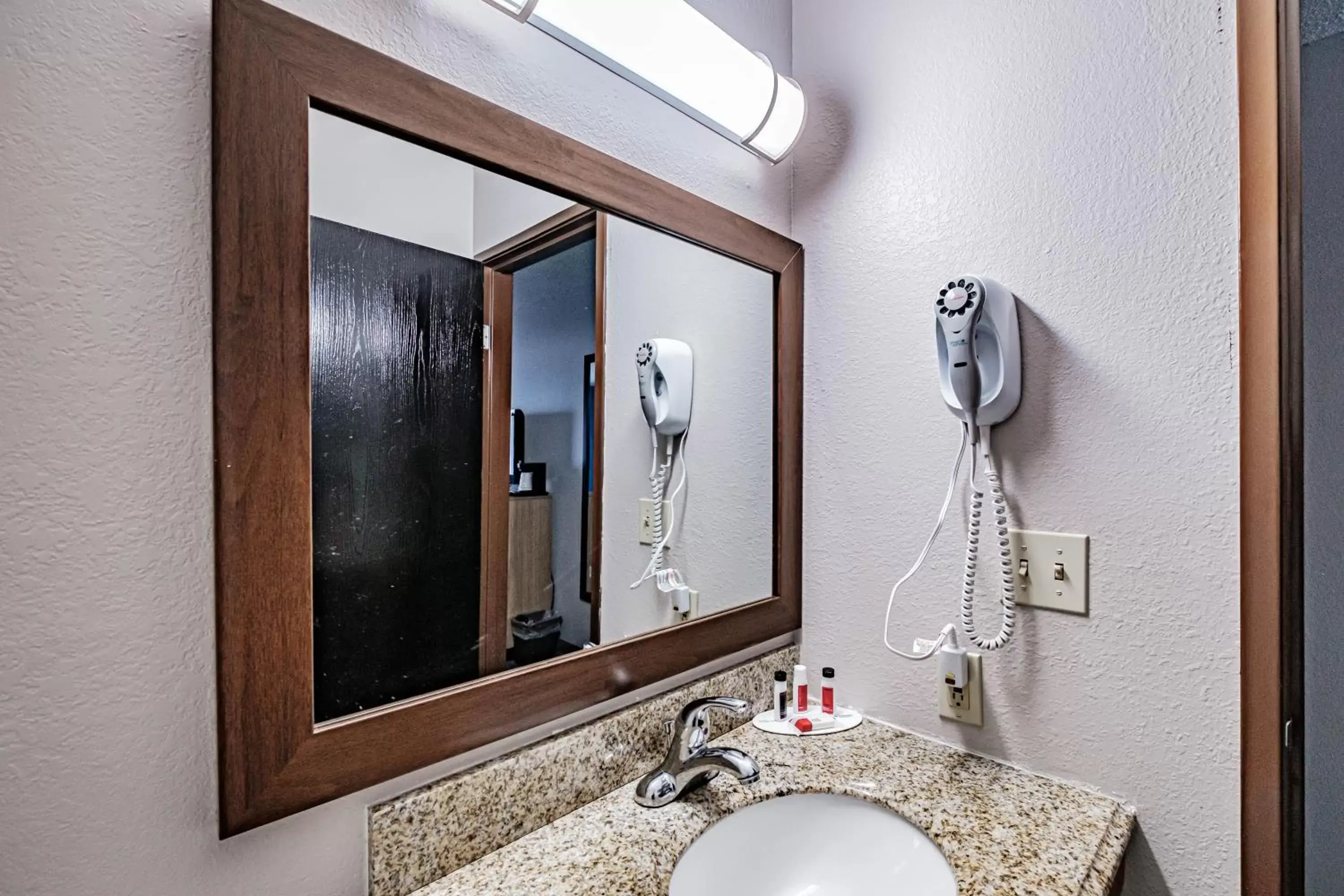 Shower, Bathroom in Days Inn by Wyndham Brunswick Bath Area