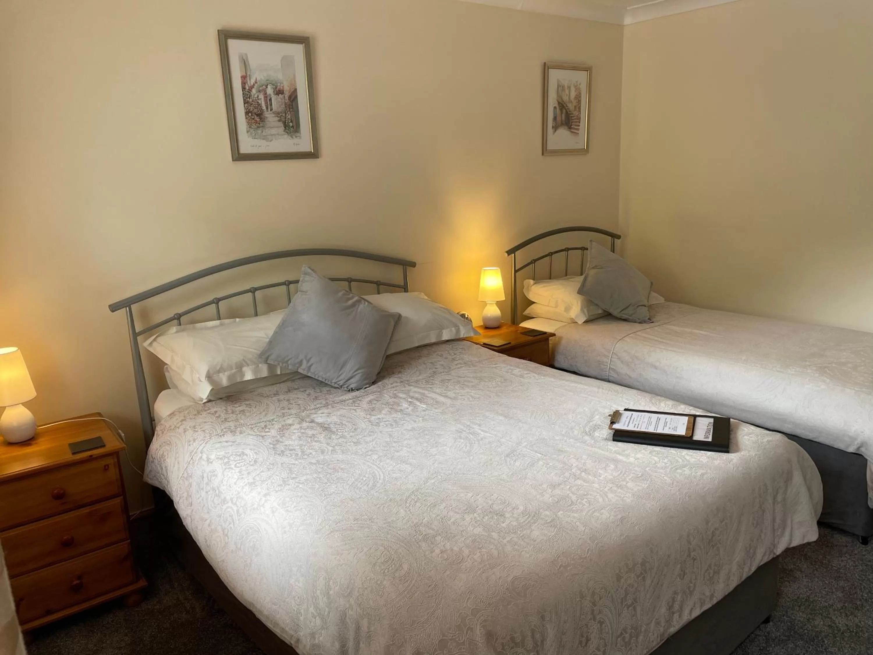 Bed in Bron Menai Guest House