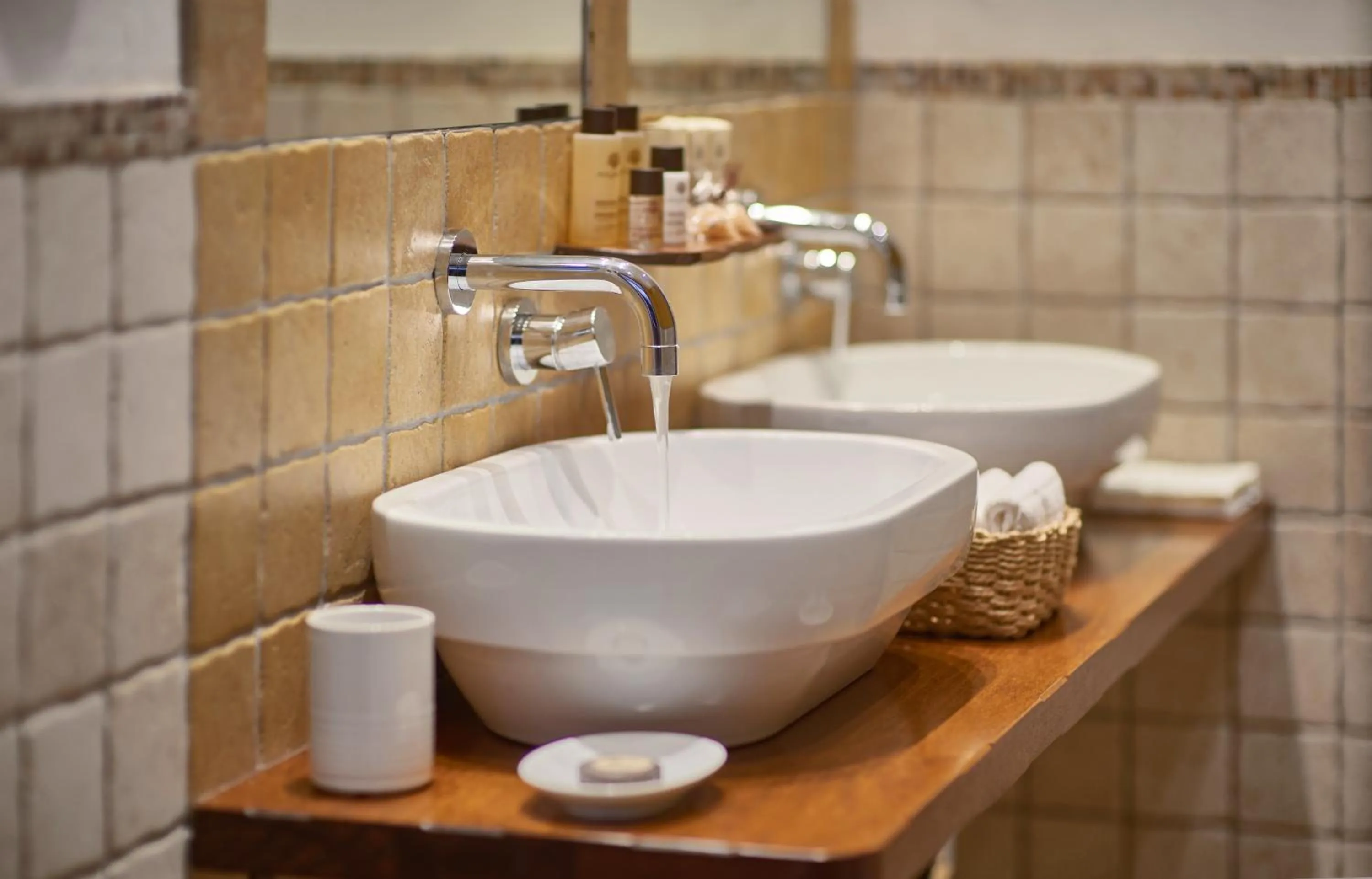 Bathroom in Hotel Rocca Della Sena