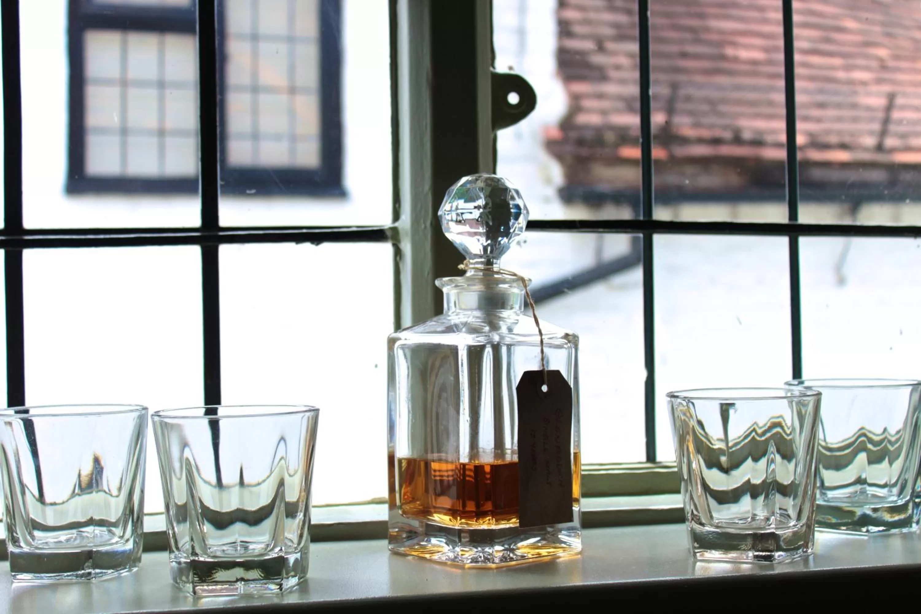 Coffee/tea facilities in Bel and The Dragon-Cookham