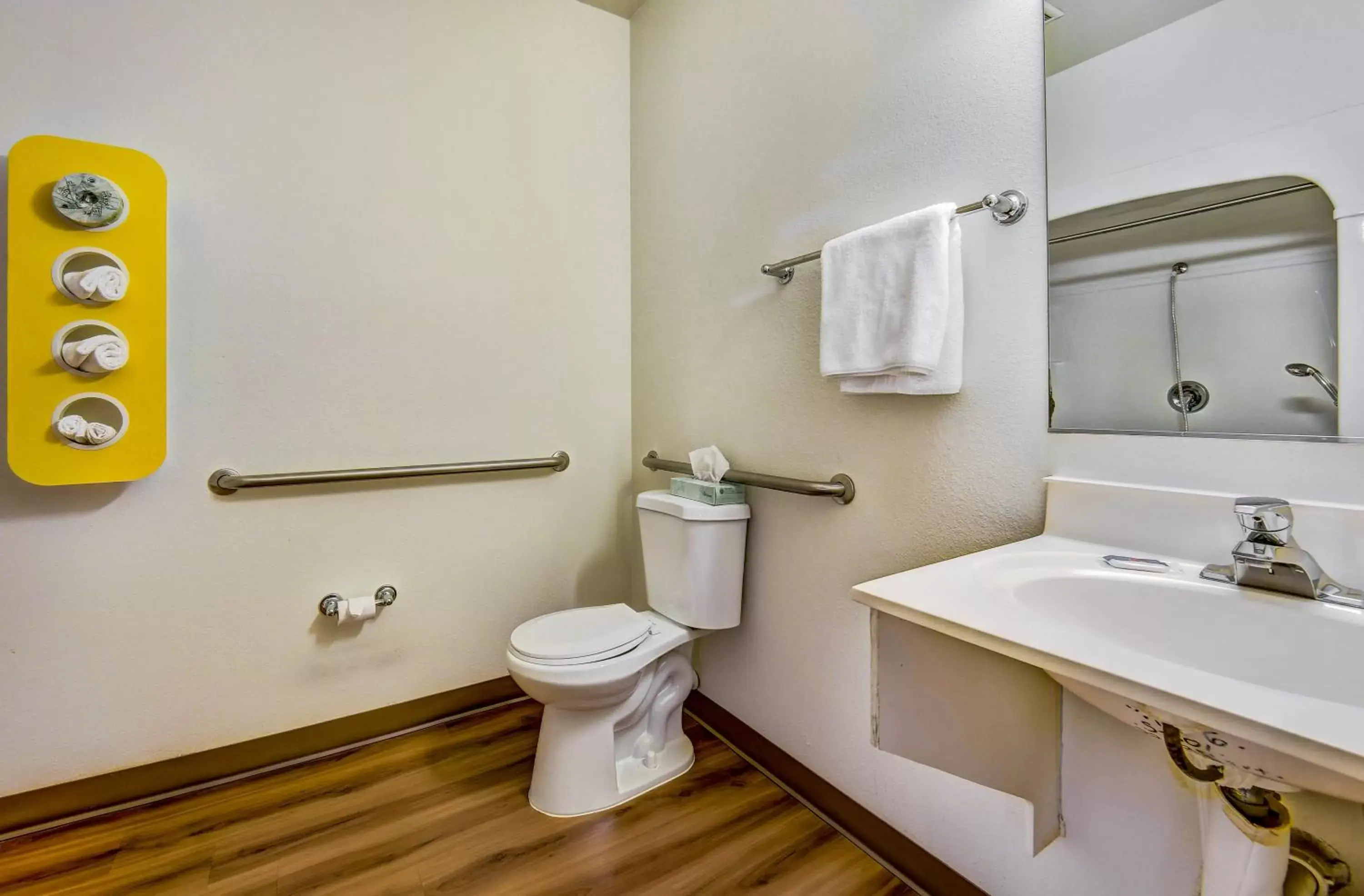 Bathroom in Motel 6-Roseburg, OR