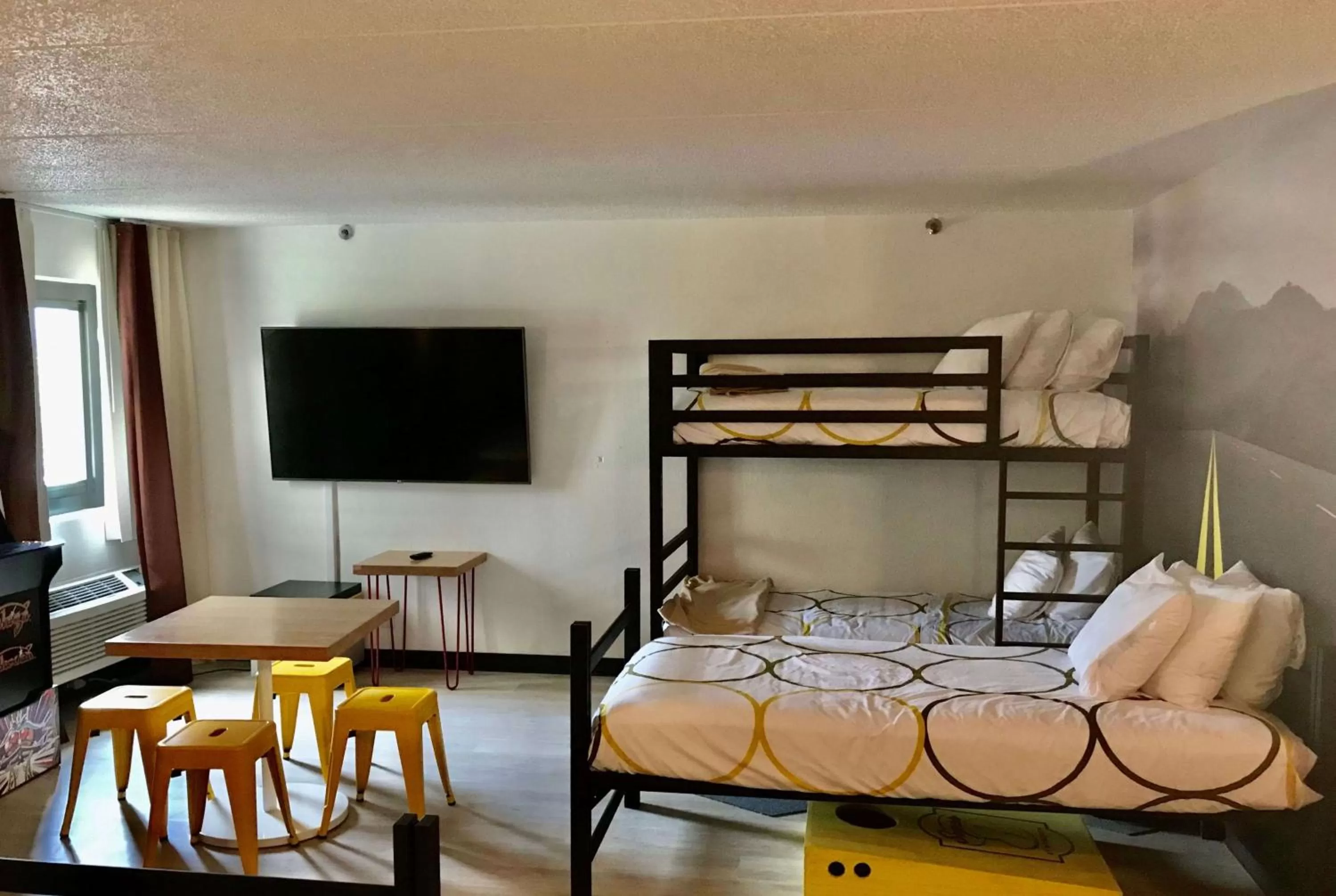 Photo of the whole room in Super 8 by Wyndham Mahwah