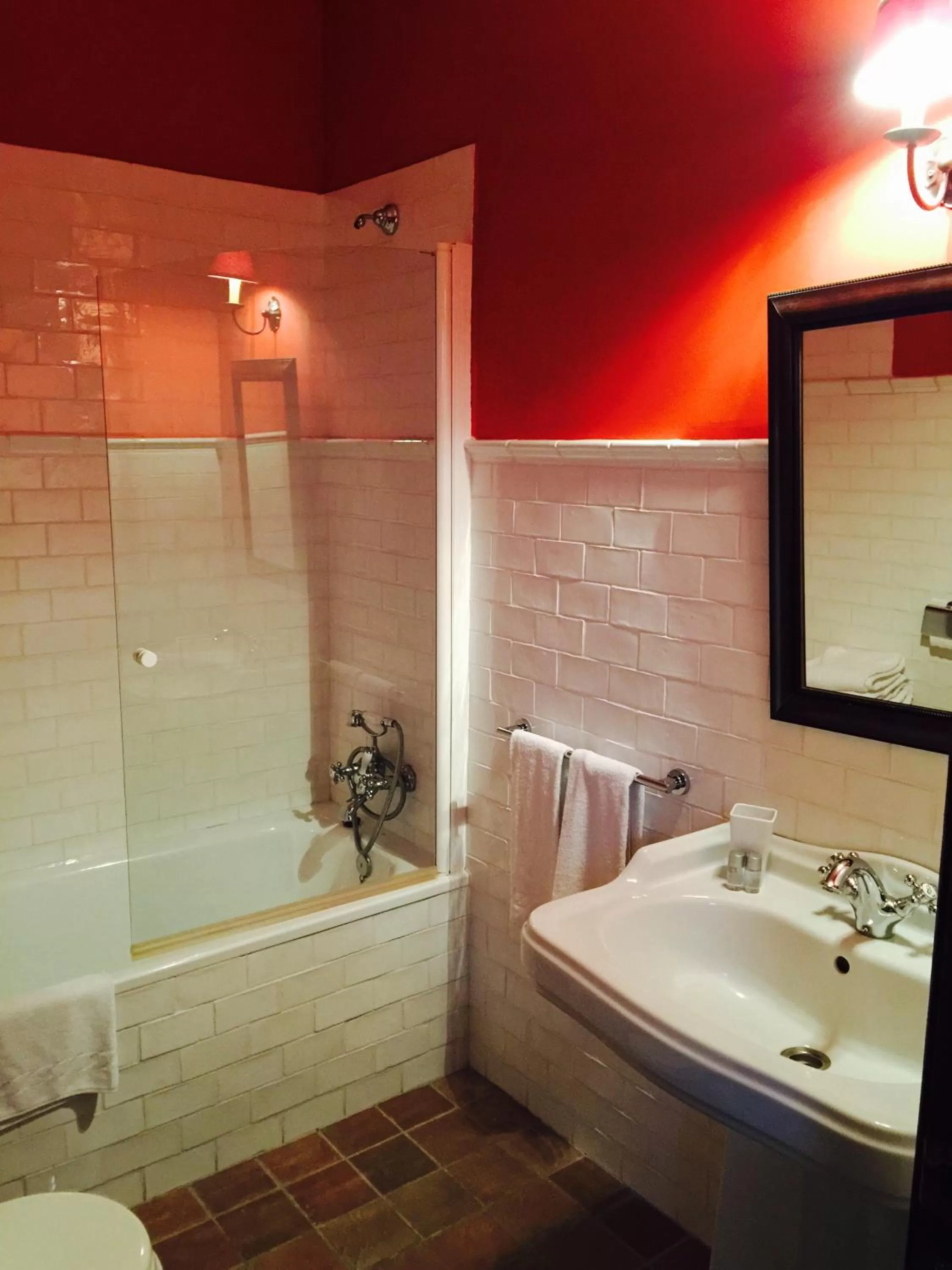 Bathroom in Batzarki