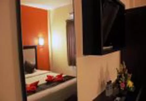 Bed in Asher Bali Transit