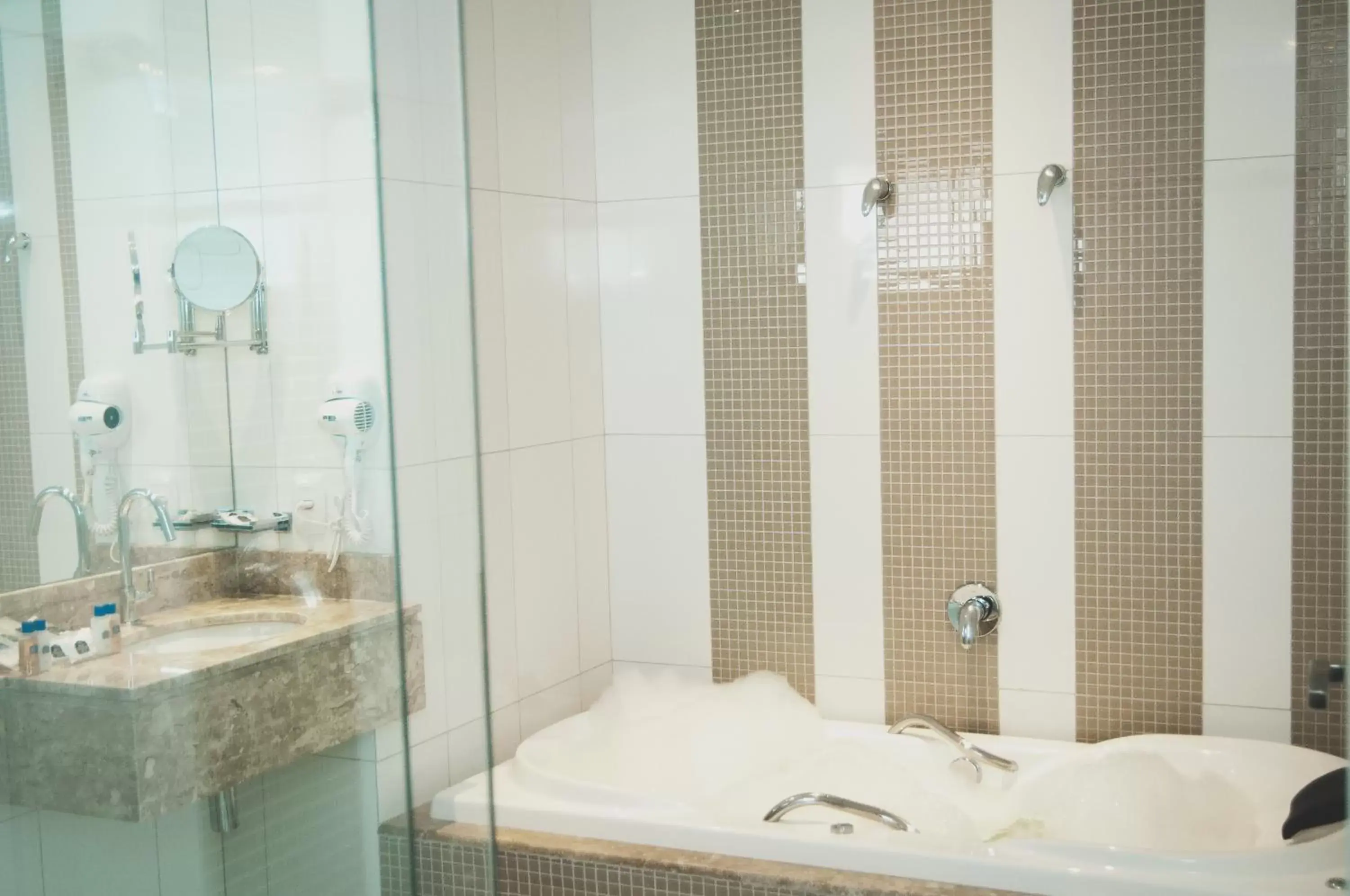 Bathroom in Nobile Suites Gran Lumni