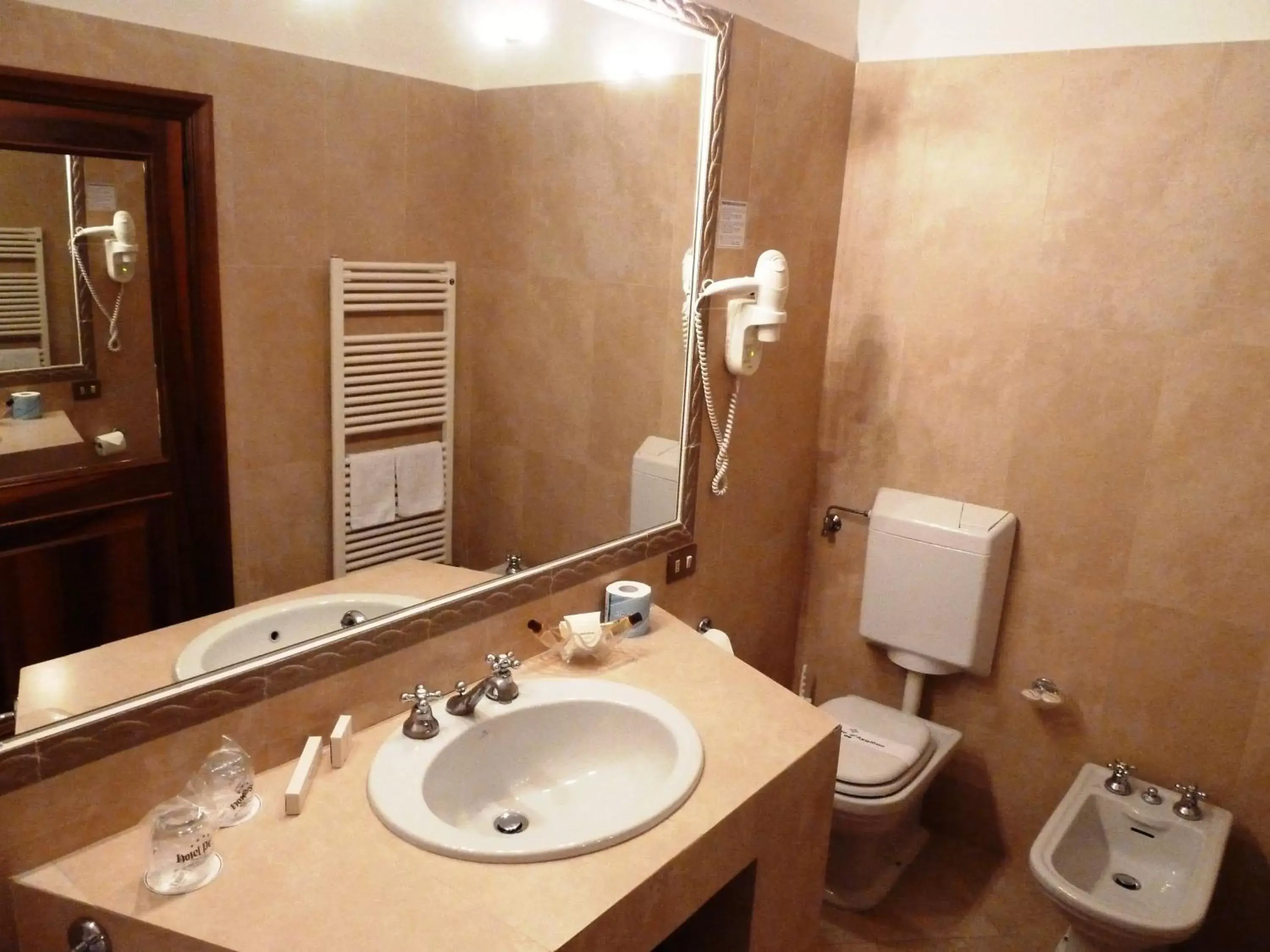 Bathroom in Hotel Posta