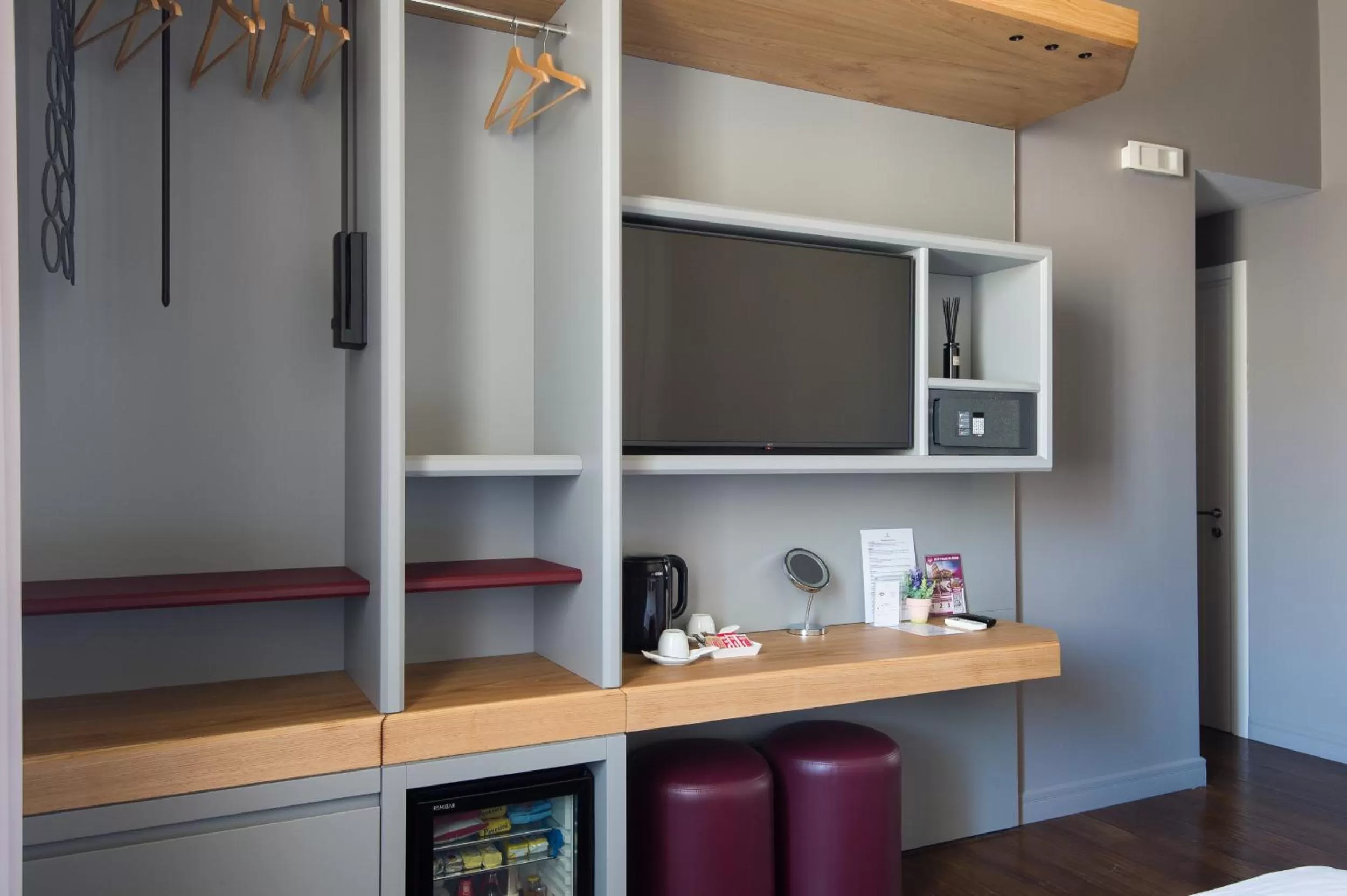 Photo of the whole room in New Design St.Peter