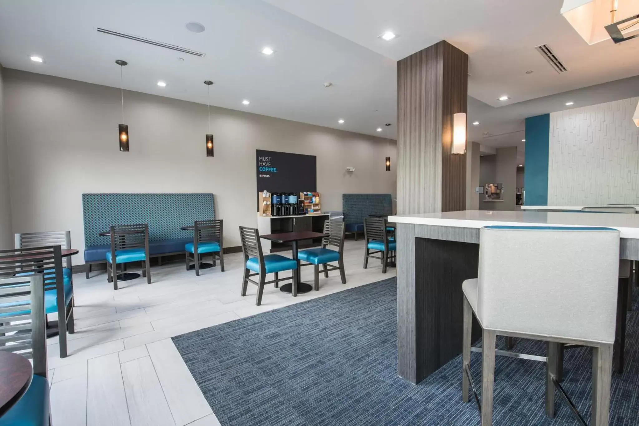 Breakfast in Holiday Inn Express & Suites Houston - Hobby Airport Area, an IHG Hotel