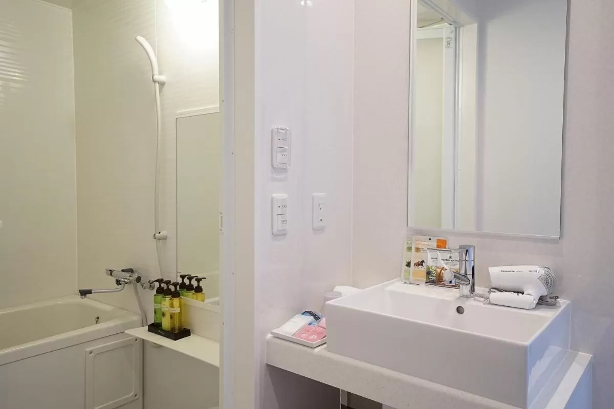 Bathroom in La'gent Hotel Osaka Bay