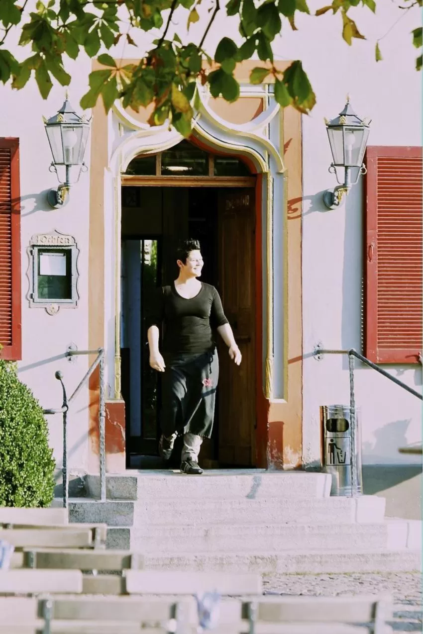 Facade/entrance in OX Hotel