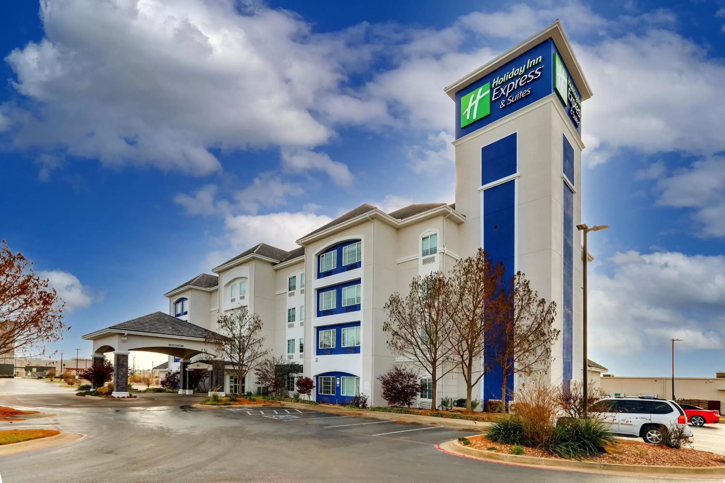 Property Building in Holiday Inn Express & Suites - Ardmore, an IHG Hotel
