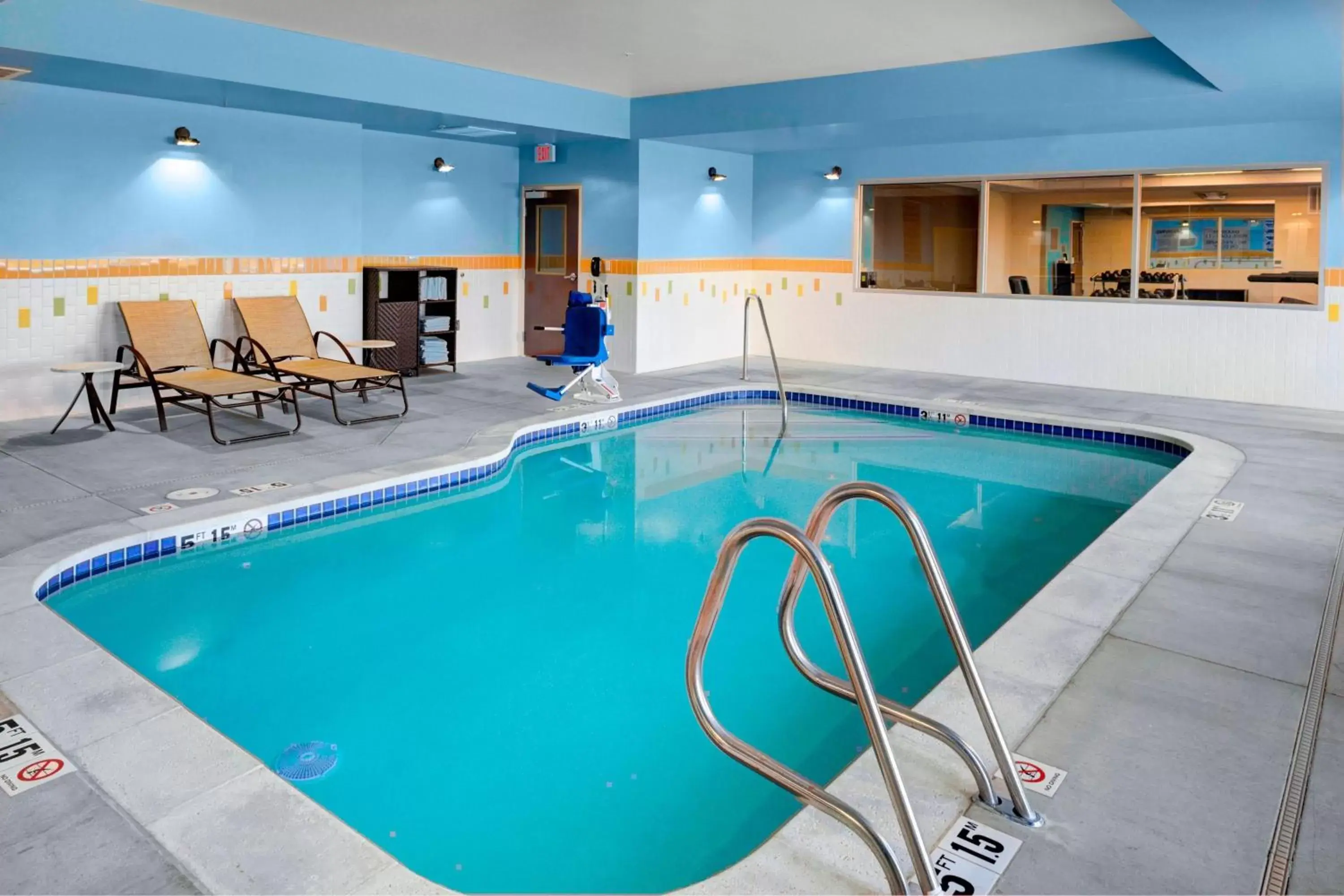 Swimming Pool in Fairfield Inn & Suites by Marriott Hollister