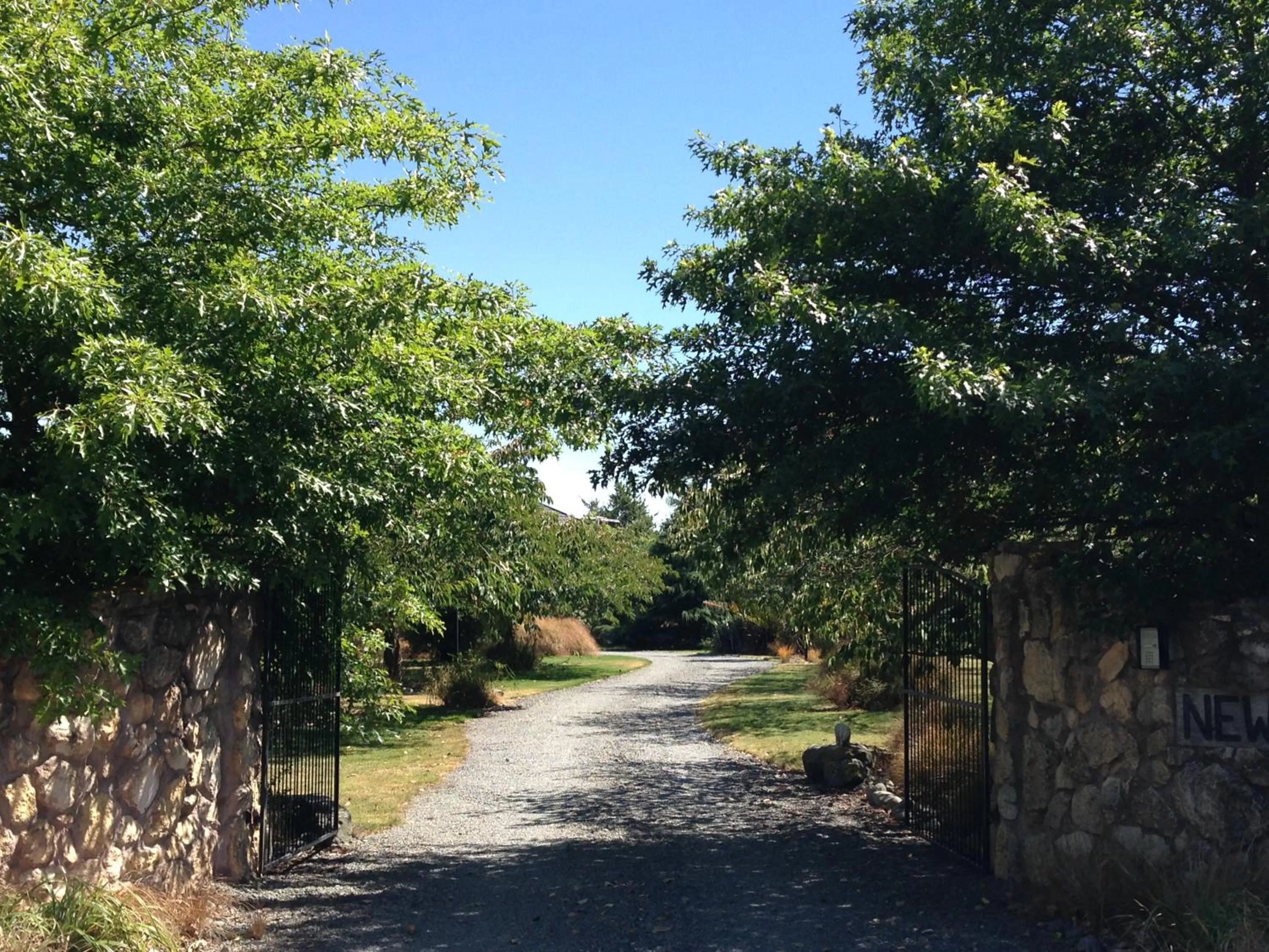 Facade/entrance in Newlands Bed and Breakfast