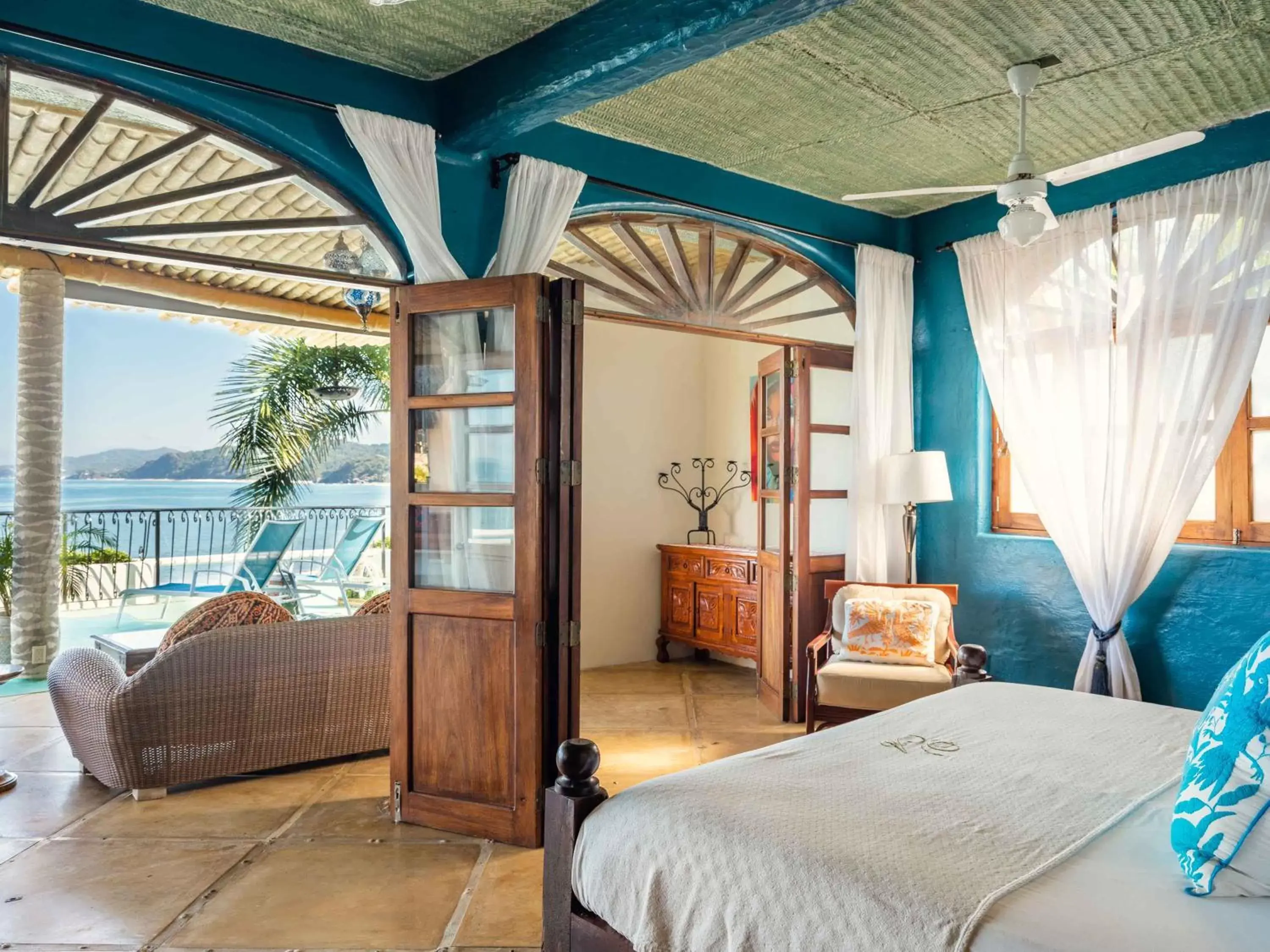 Bed in Villa Amor