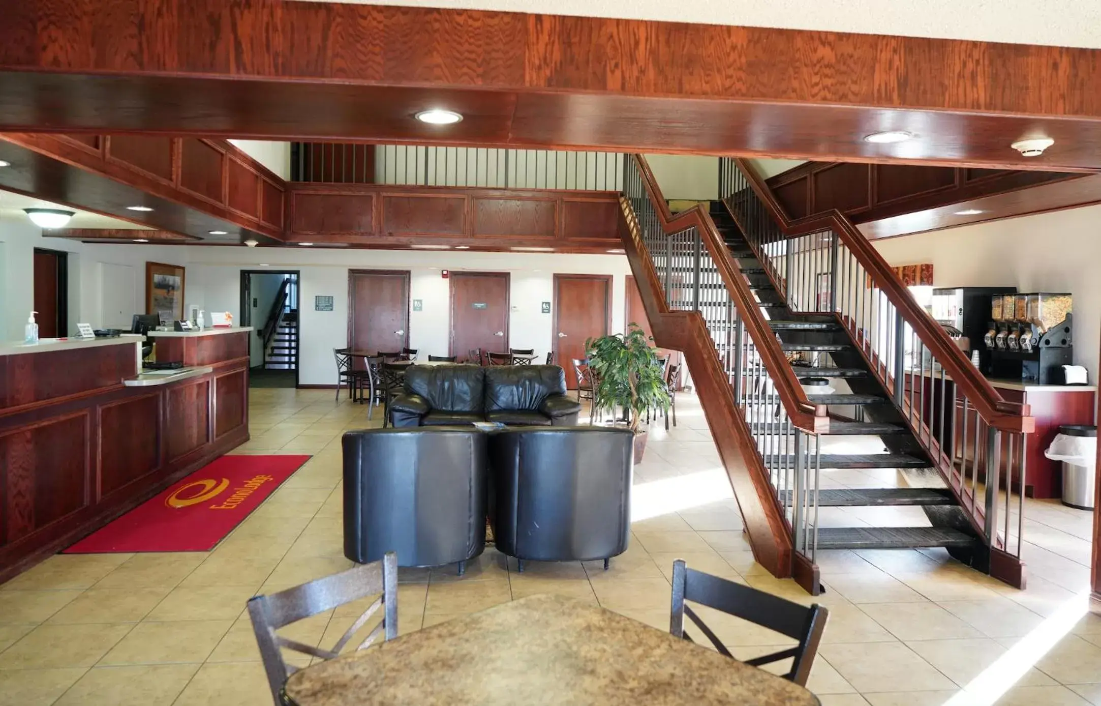 Lobby or reception, Lobby/Reception in Econo Lodge Inn & Suites Kearney