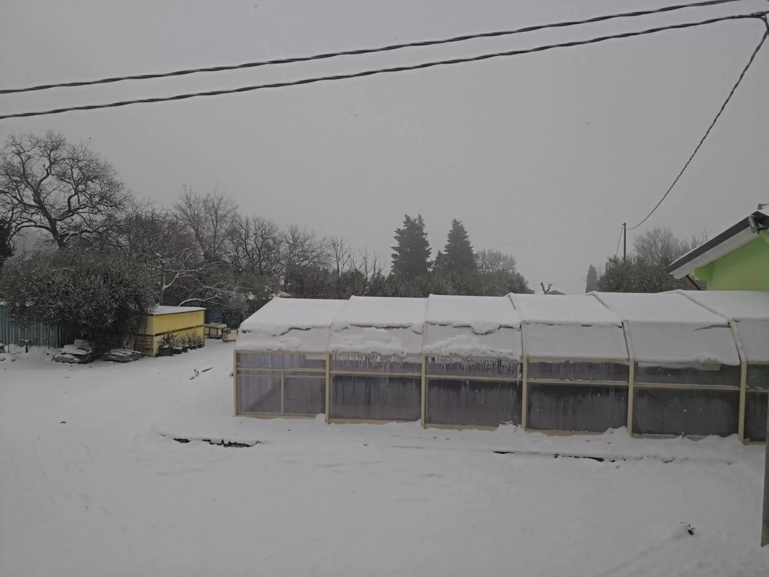 Property building, Winter in Marimà