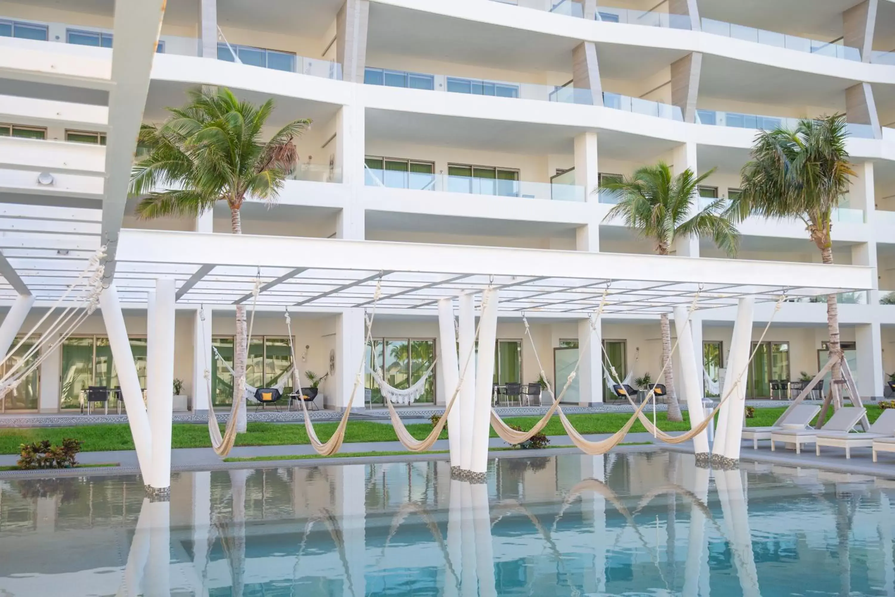 Property Building in Garza Blanca Resort & Spa Cancun