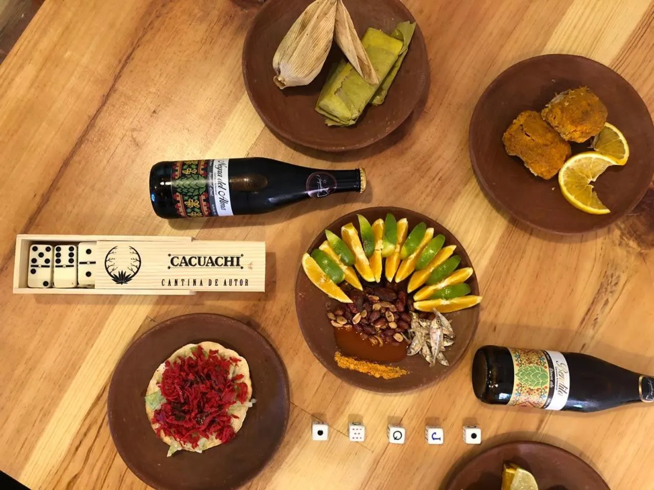 Lounge or bar in NaNa Vida Hotel Oaxaca