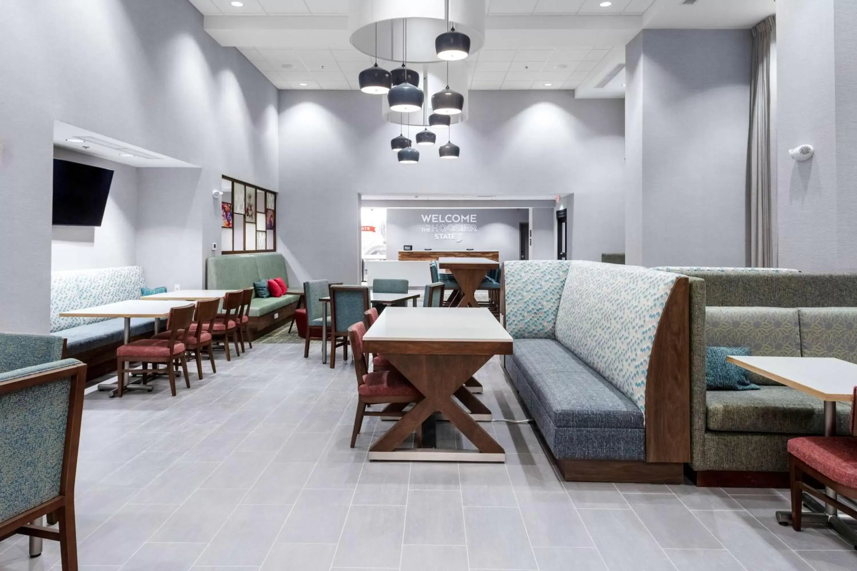 Lobby or reception, Restaurant/Places to Eat in Hampton Inn & Suites Avon Indianapolis