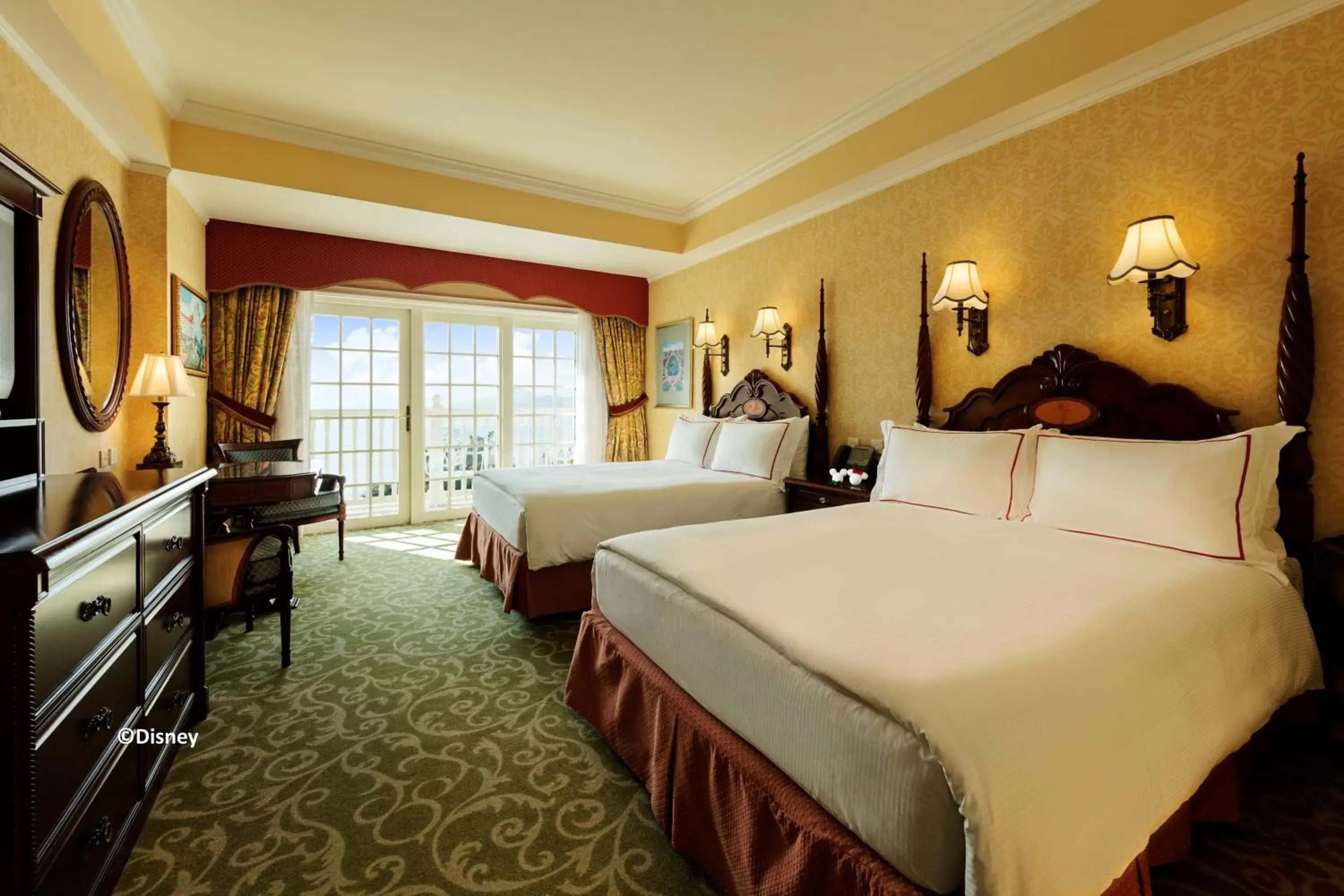 Kingdom Club Room with King Bed or Two Double Beds in Hong Kong Disneyland Hotel Kingdom Club Room with King Bed or Two Double Beds in Hong Kong Disneyland Hotel