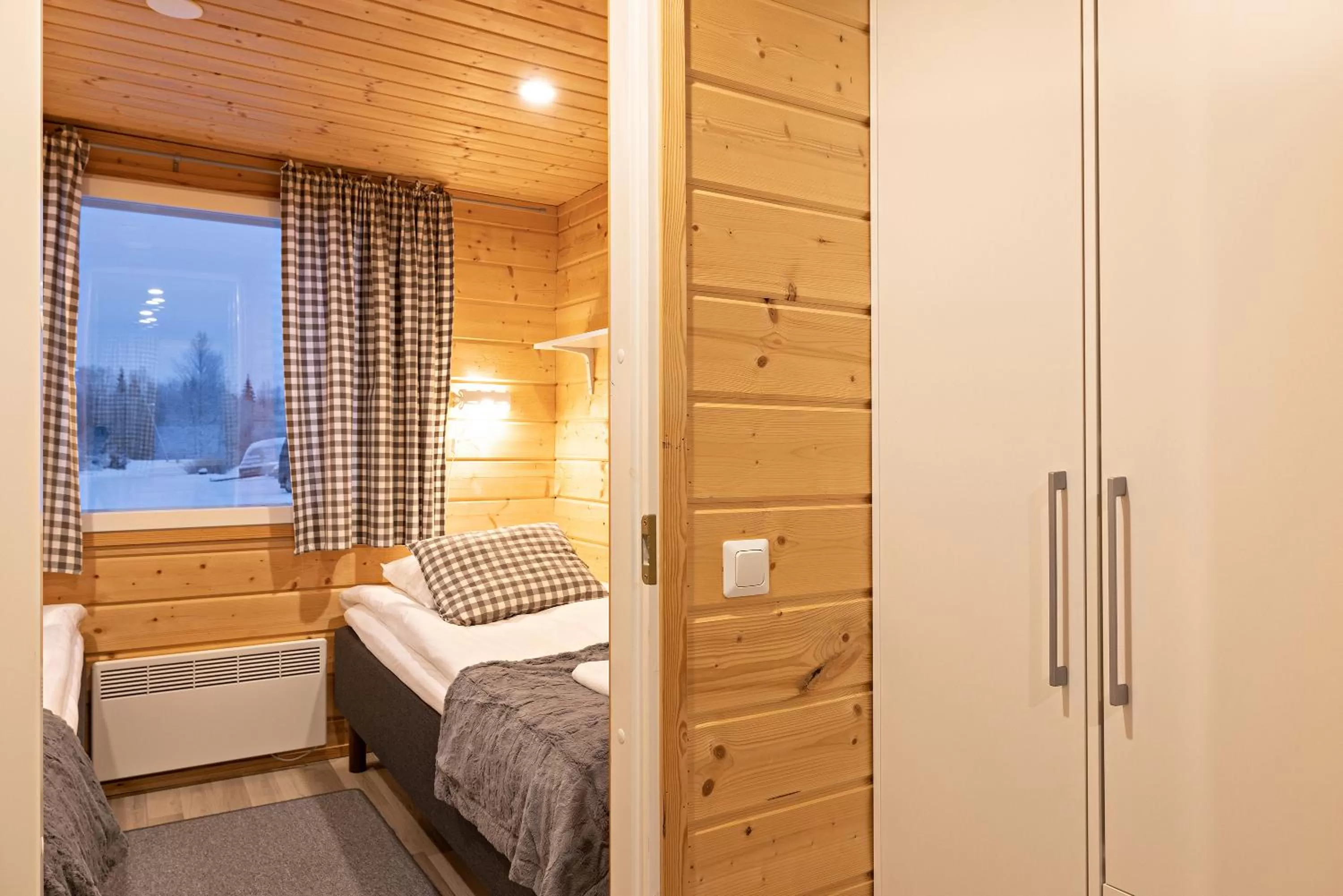 Bed in Arctic River Resort