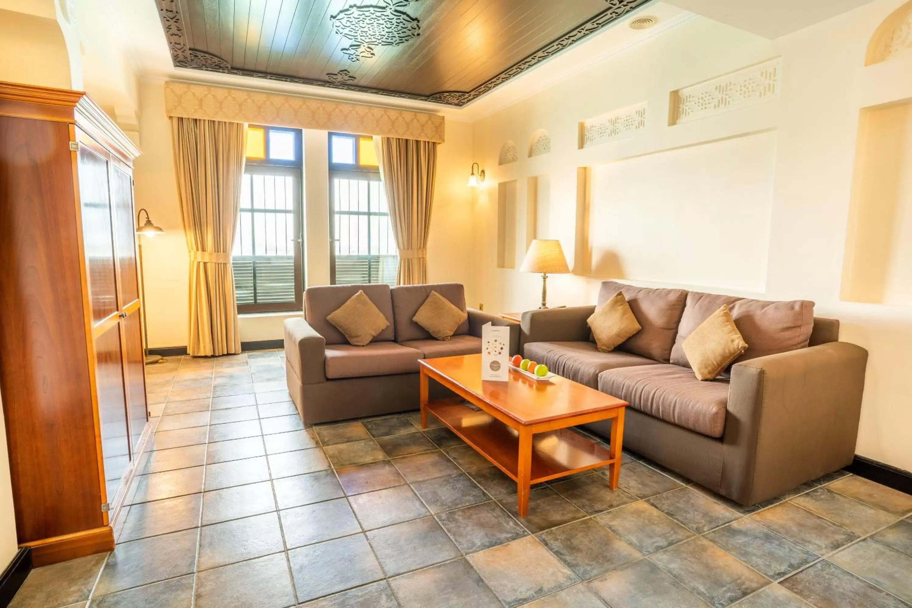 Living room, Seating Area in Novotel Bahrain Al Dana Resort