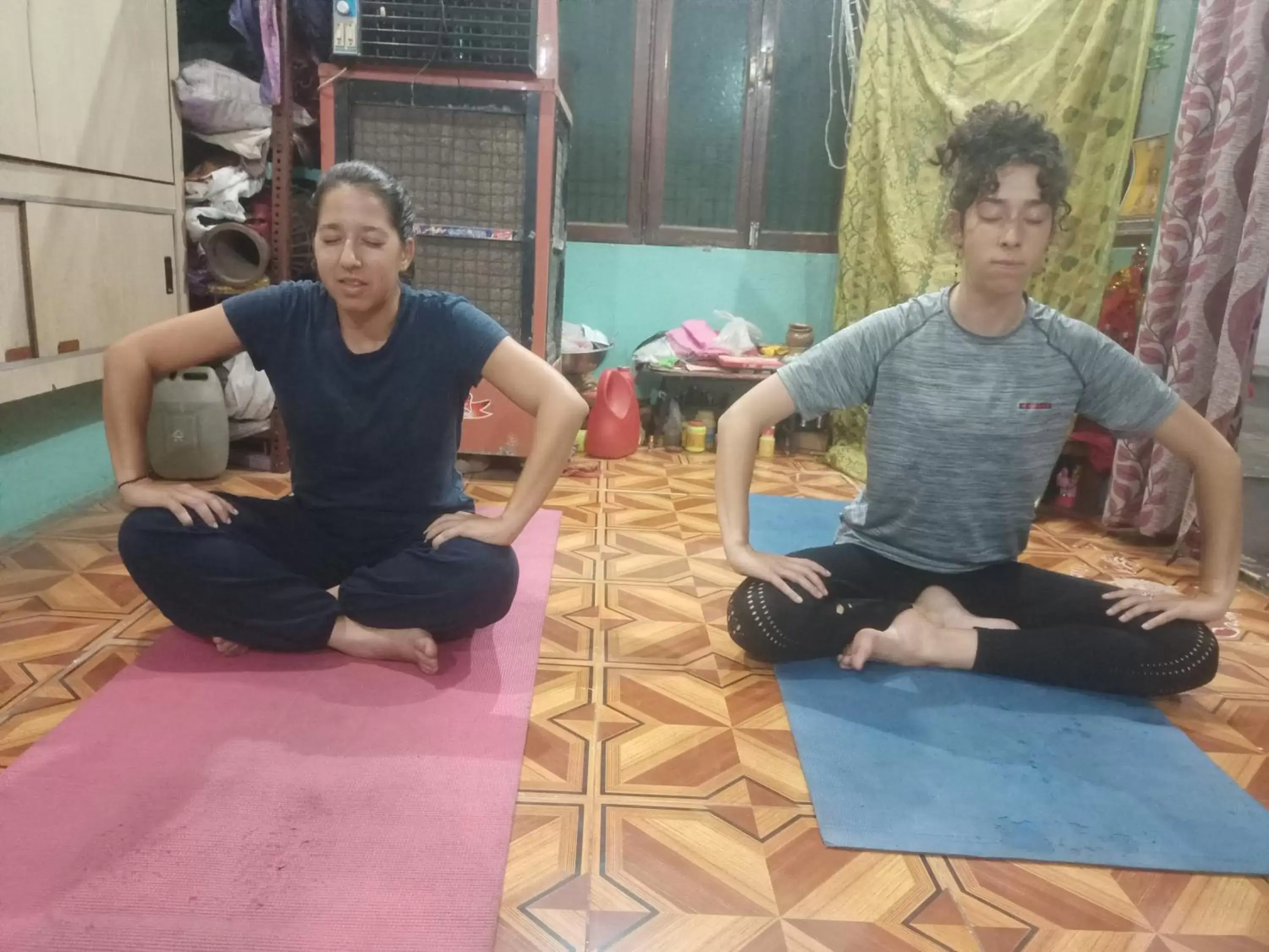 Fitness centre/facilities in Somit Paying Guest House Fitness centre/facilities in Somit Paying Guest House