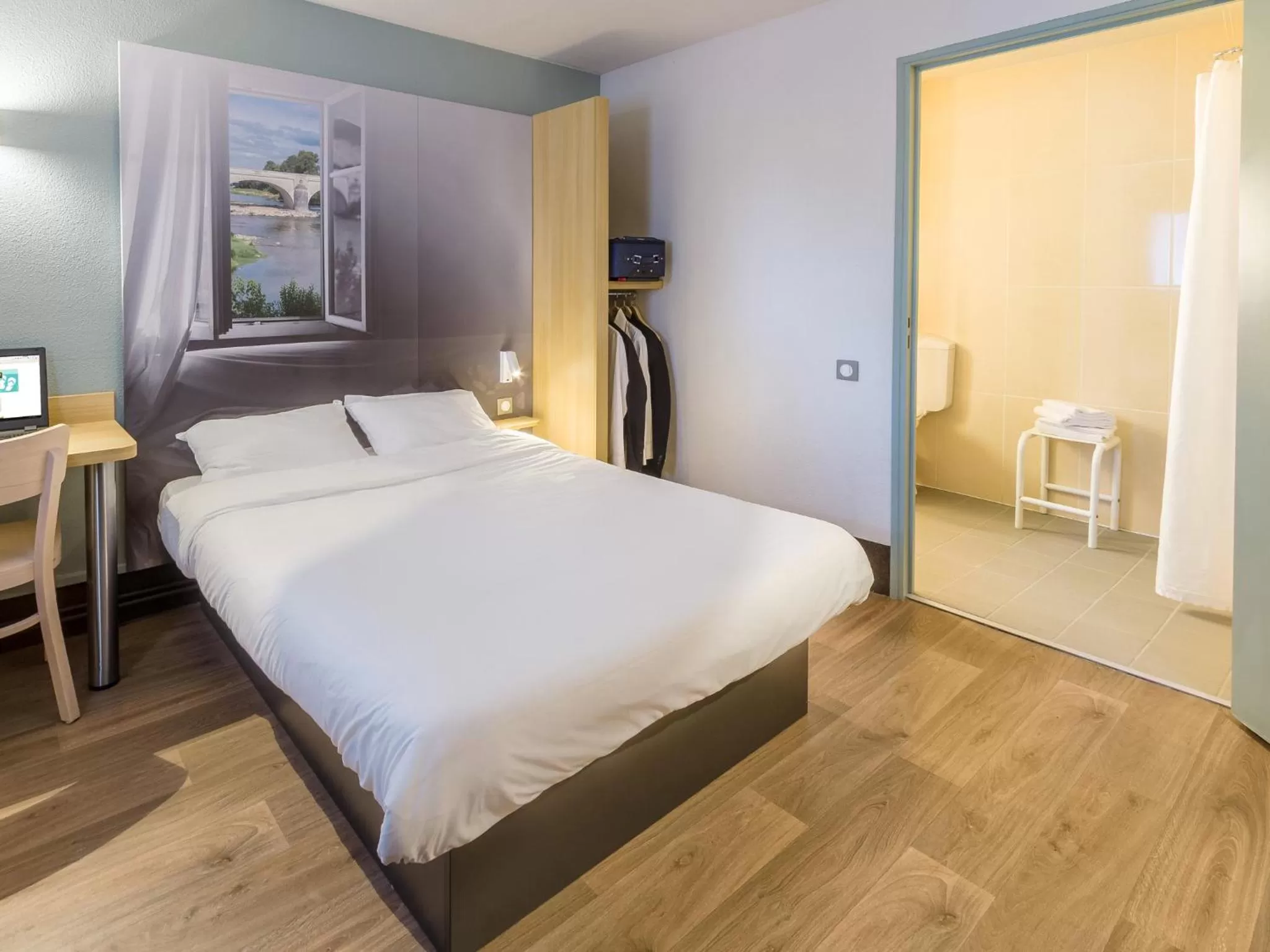 Double Room - Disability Access in B&B HOTEL Nancy Laxou Zenith