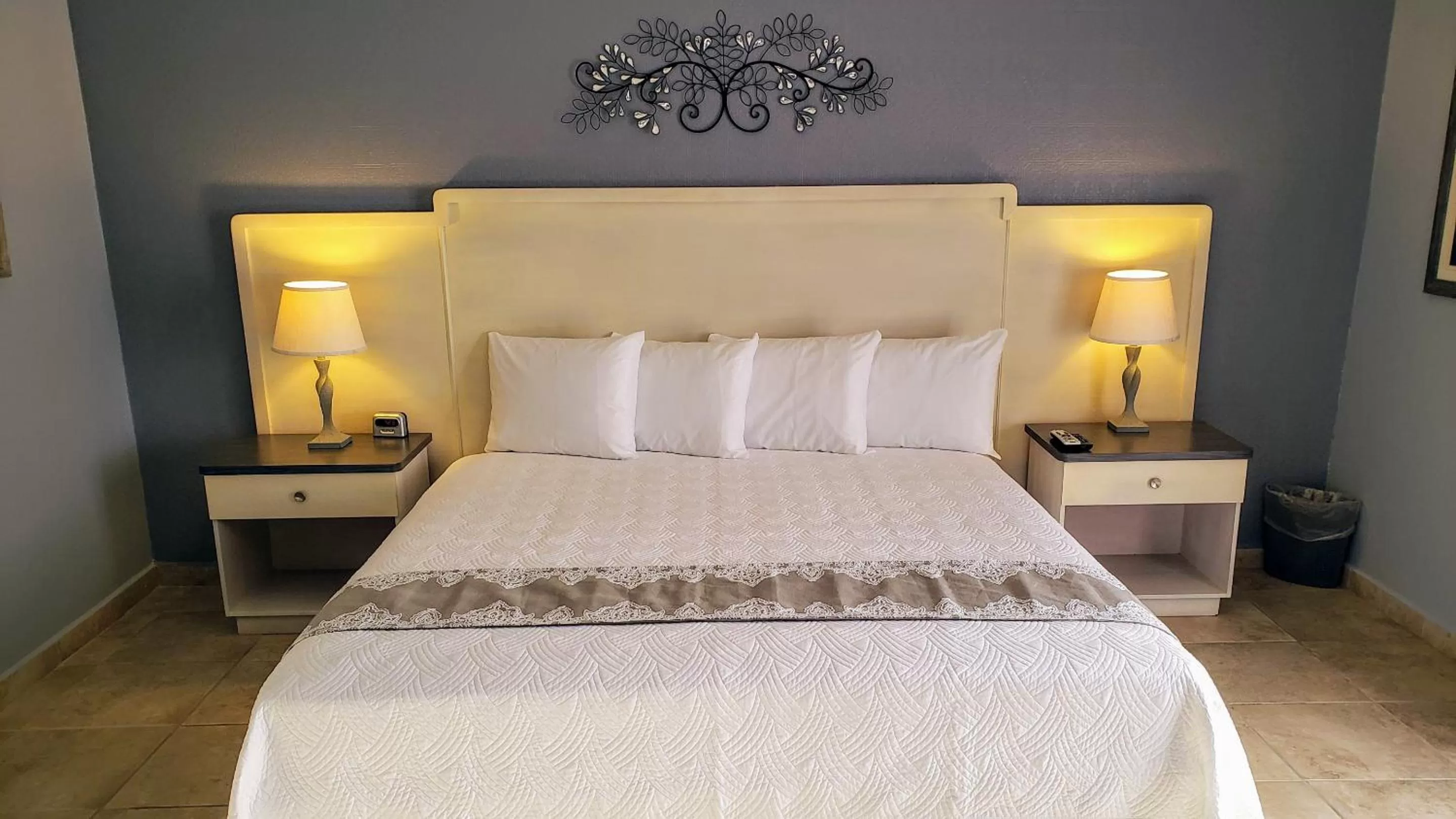 Bed in Combate Beach Resort