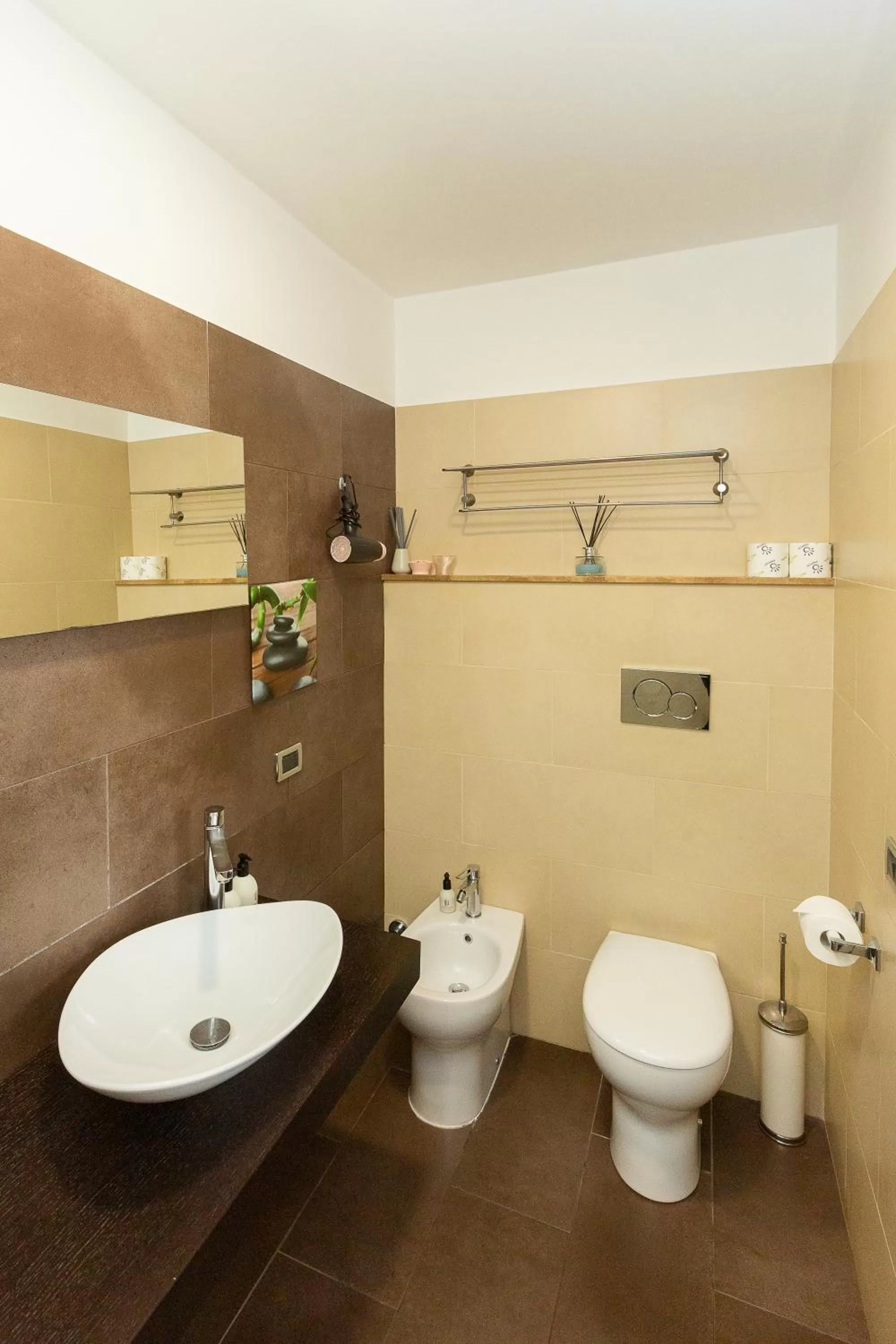 Bathroom in SuitInn19