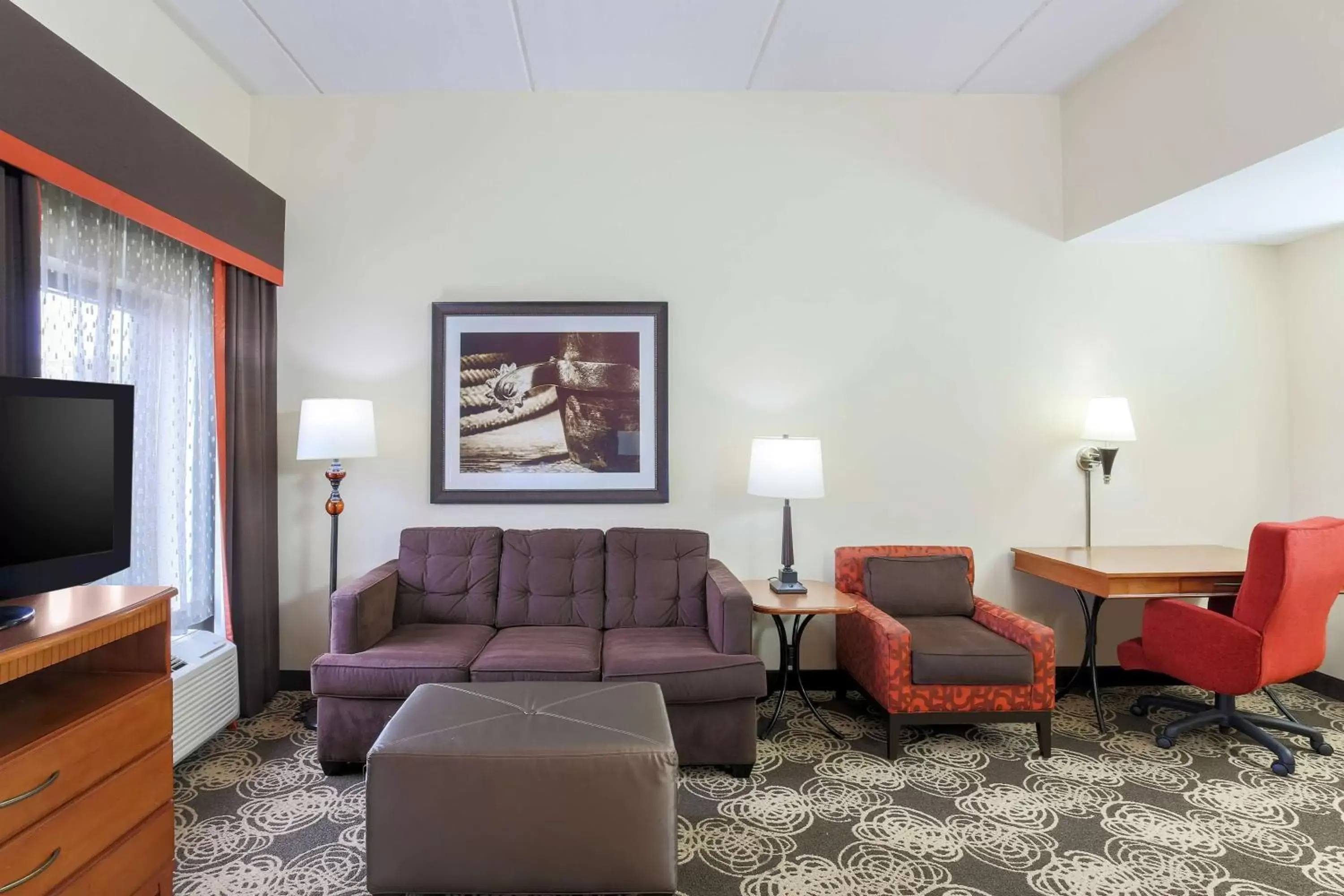 Bedroom, Seating Area in Hampton Inn & Suites Dallas-Allen