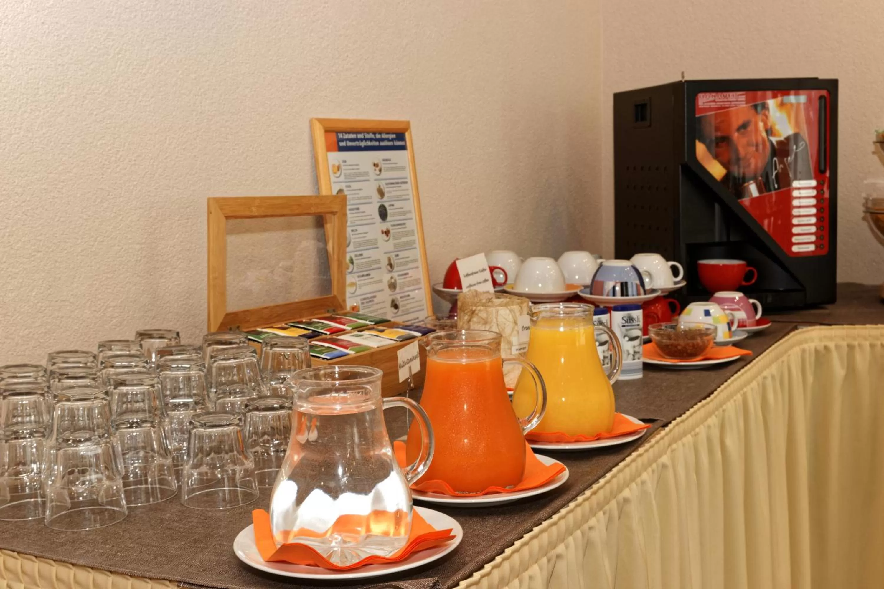 Coffee/tea facilities in Hotel Post