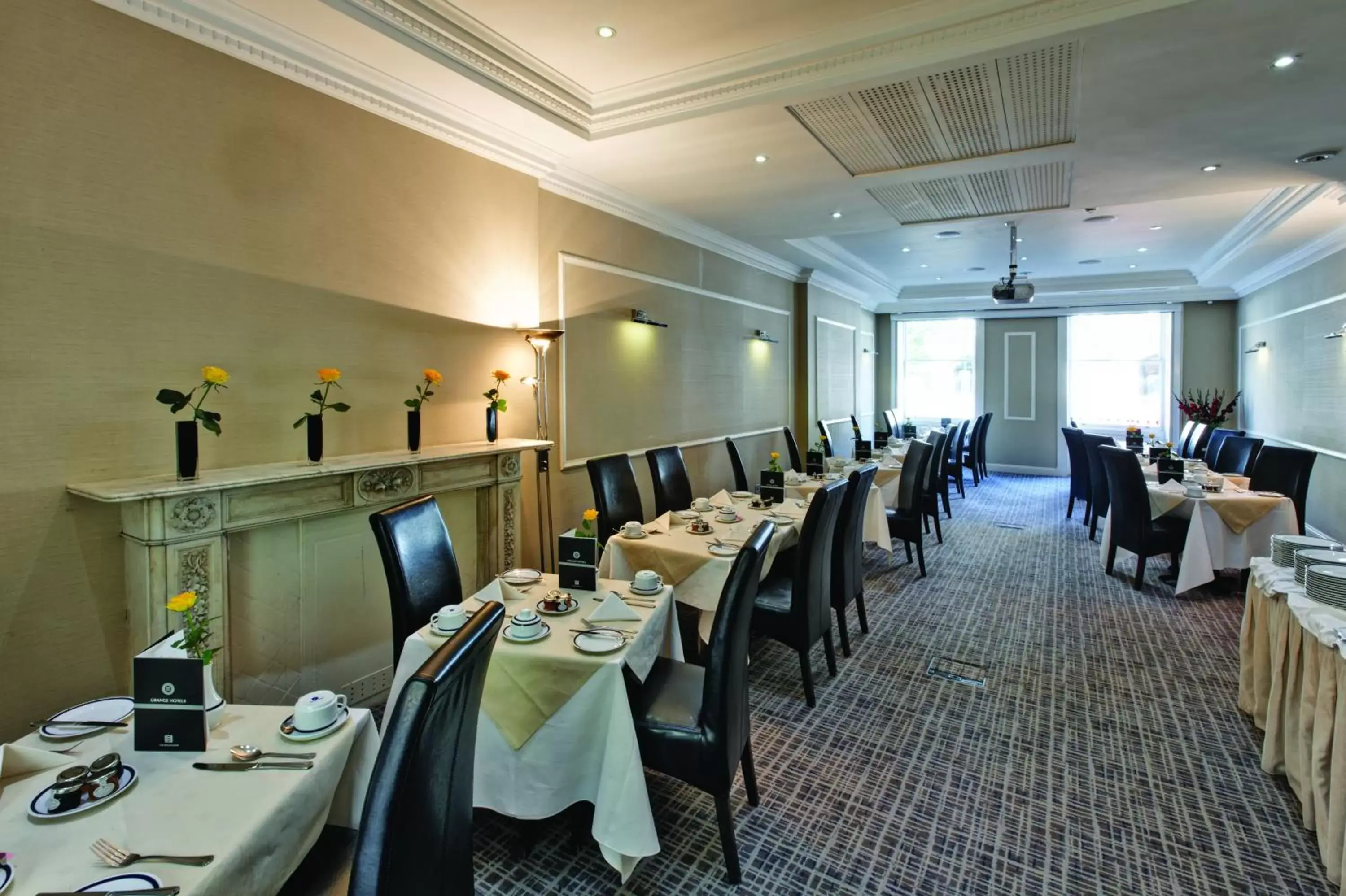 Restaurant/Places to Eat in Grange Beauchamp Hotel