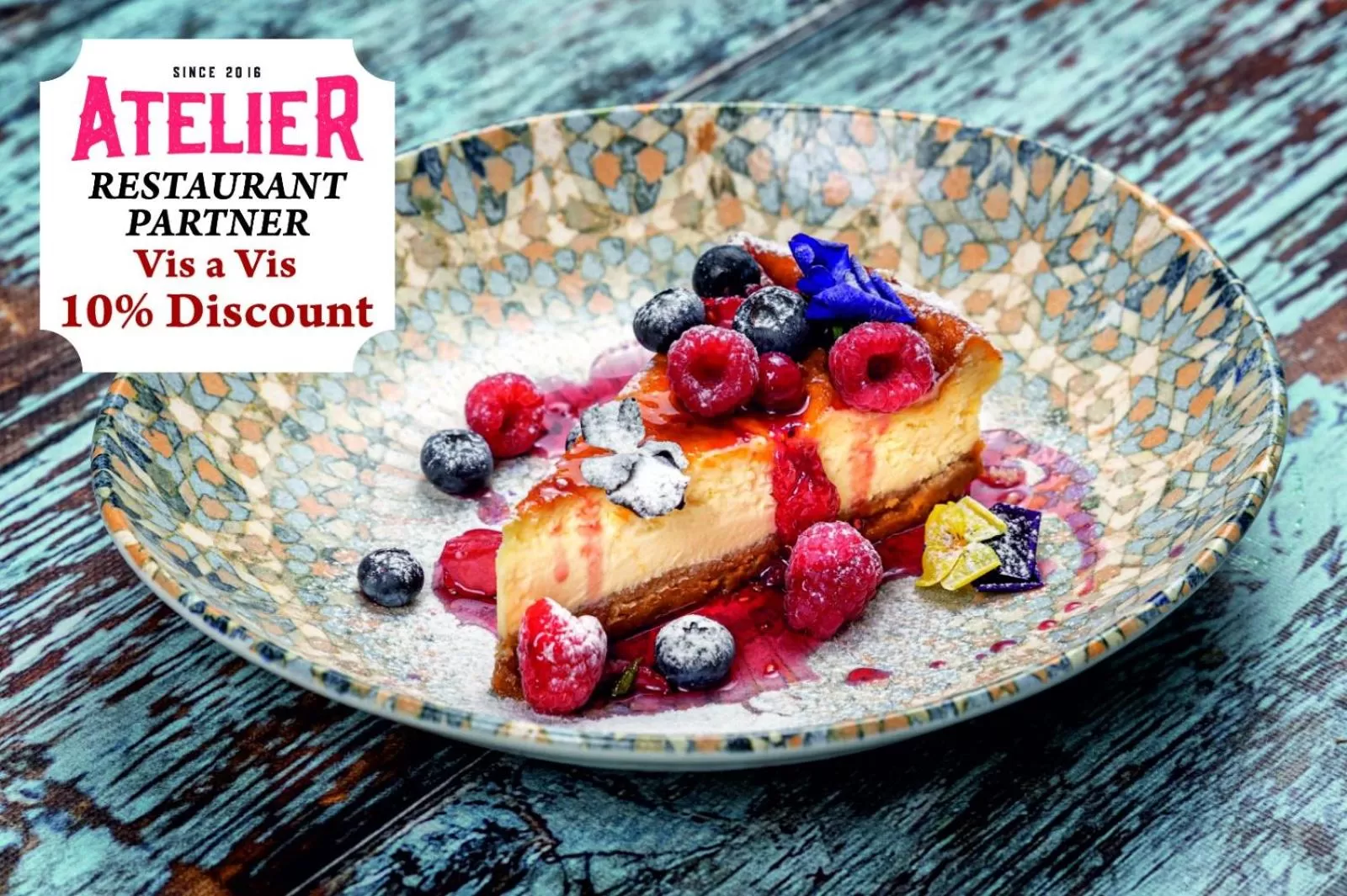 Restaurant/places to eat in La Strada Boutique Villa