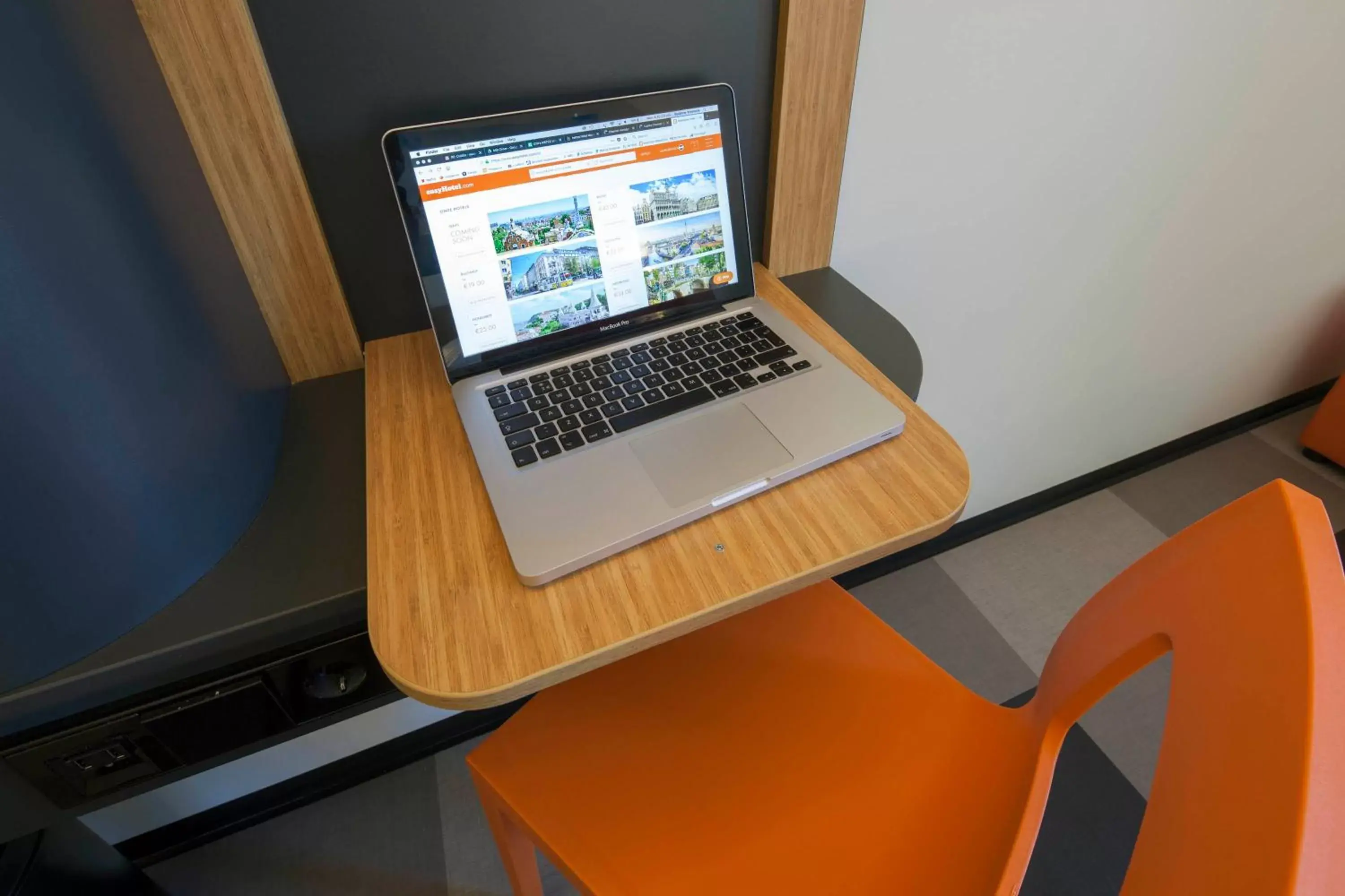 Other, Business Area/Conference Room in easyHotel Maastricht City Centre