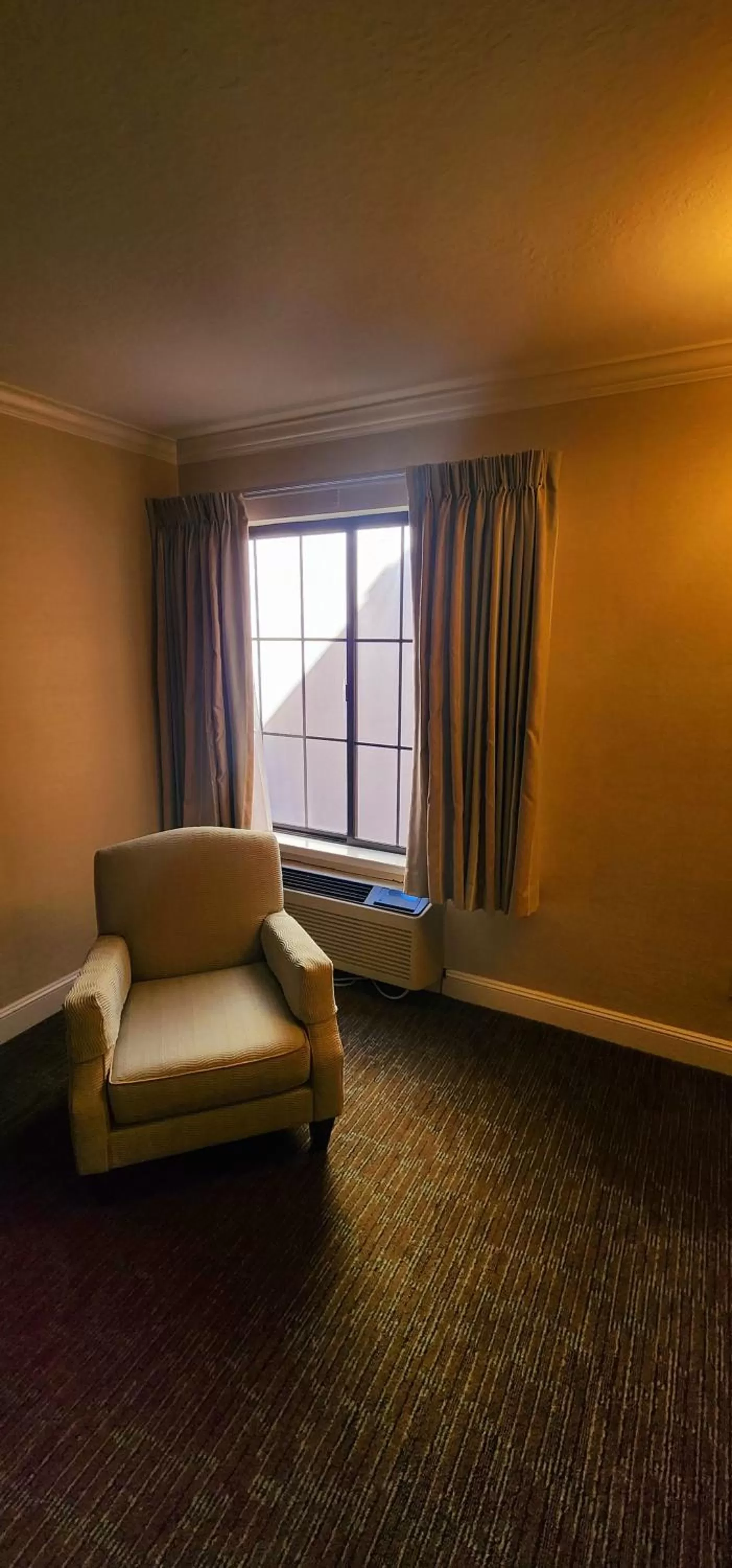 Seating area in Chelsea Inn