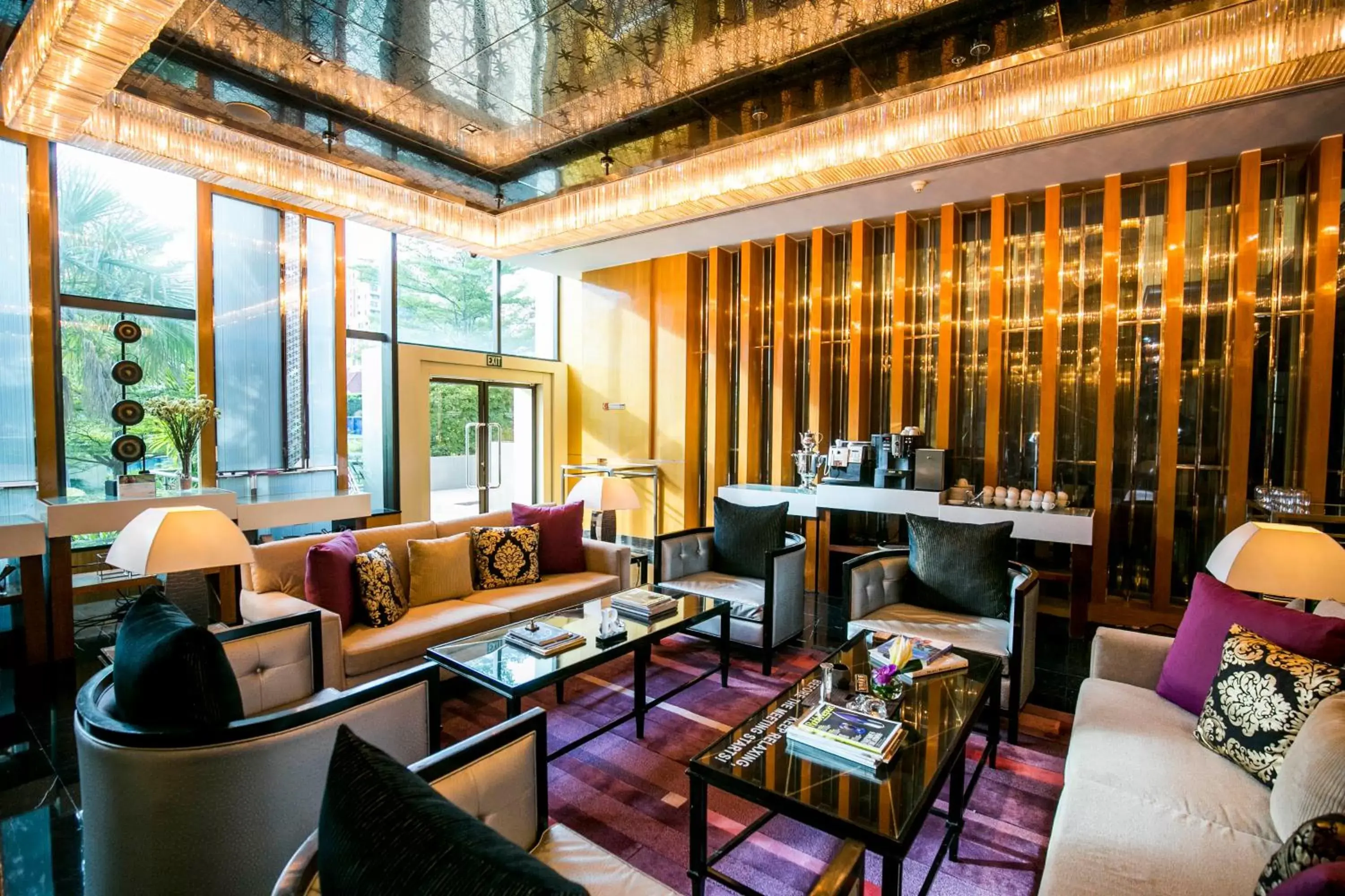 Banquet/Function facilities, Seating Area in Renaissance Bangkok Ratchaprasong Hotel