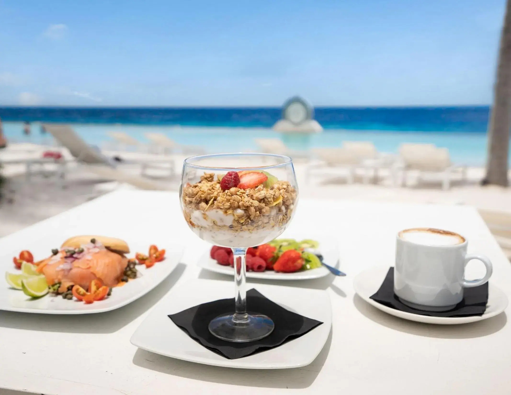 Food and drinks in Papagayo Beach Resort Food and drinks in Papagayo Beach Resort