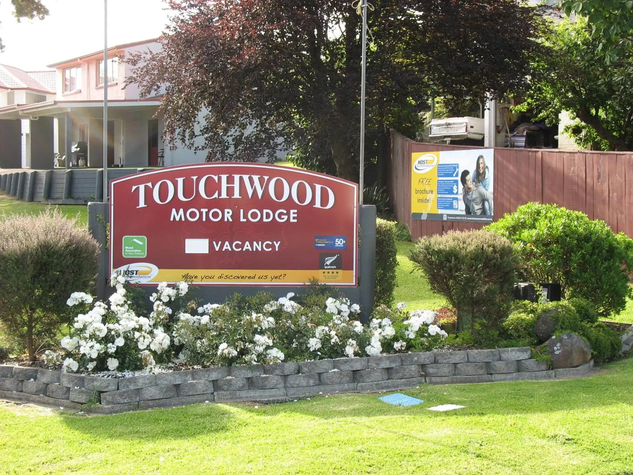 Spring, Property Building in Touchwood Motor Lodge